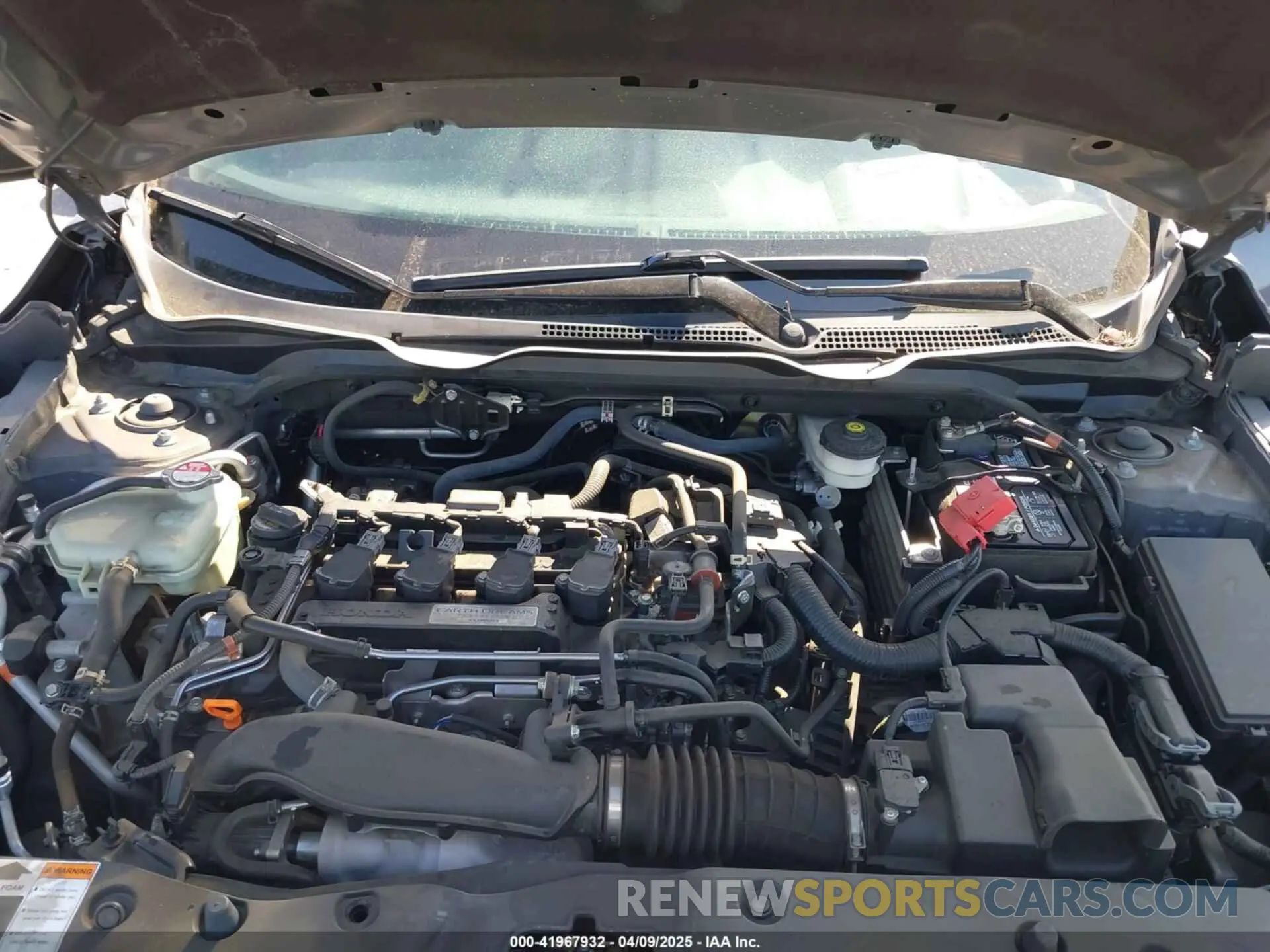 10 fotografías del automóvil dañado 2HGFC3B31KH353602 HONDA CIVIC 2019
