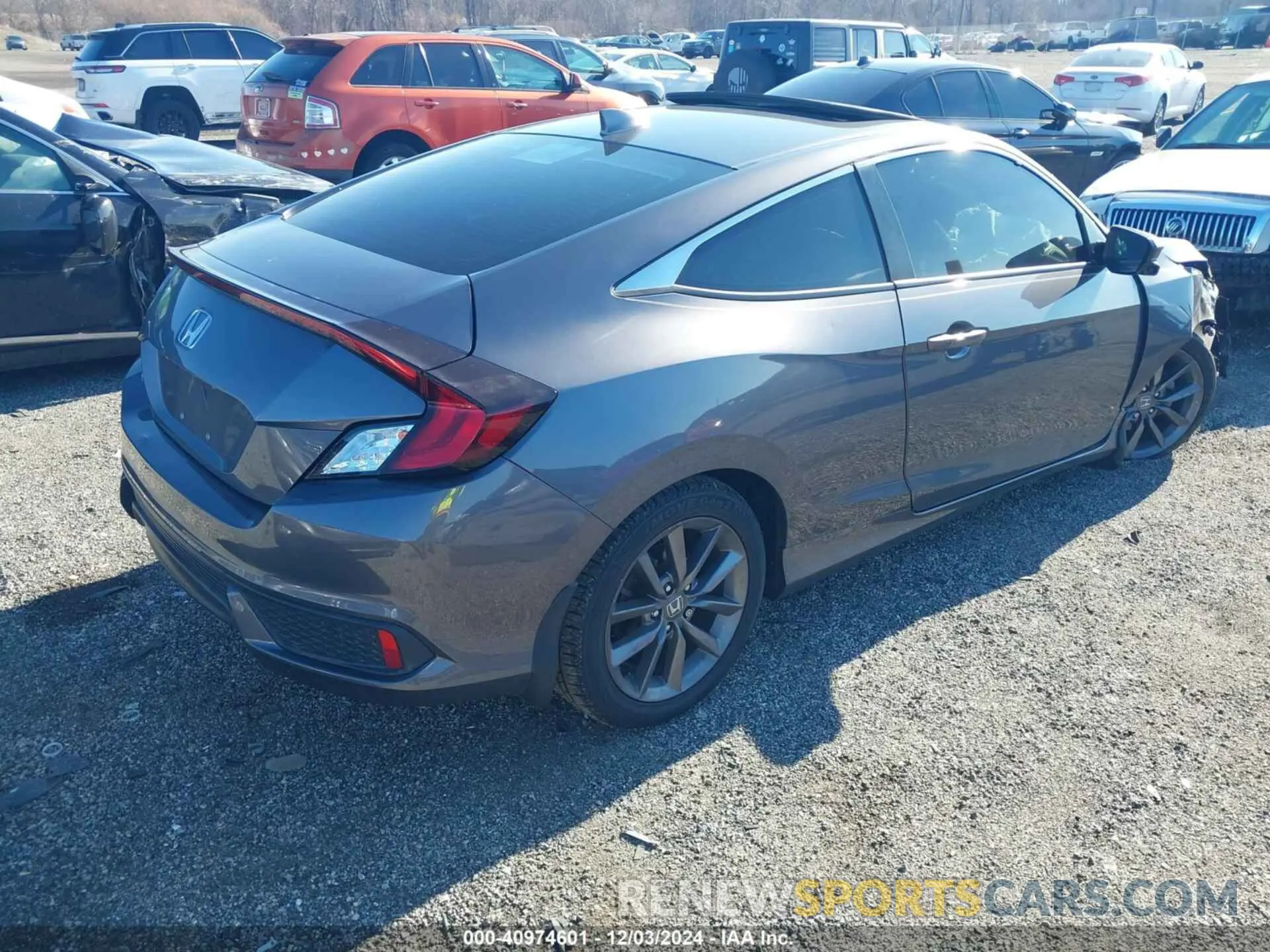 4 fotografías del automóvil dañado 2HGFC3B32KH354662 HONDA CIVIC 2019