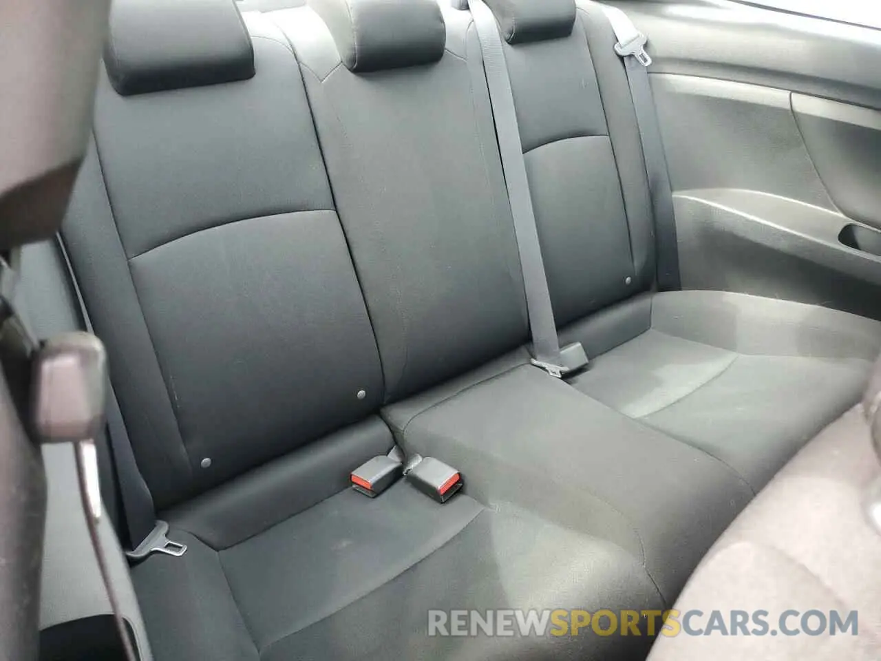 10 fotografías del automóvil dañado 2HGFC3B35KH357510 HONDA CIVIC 2019