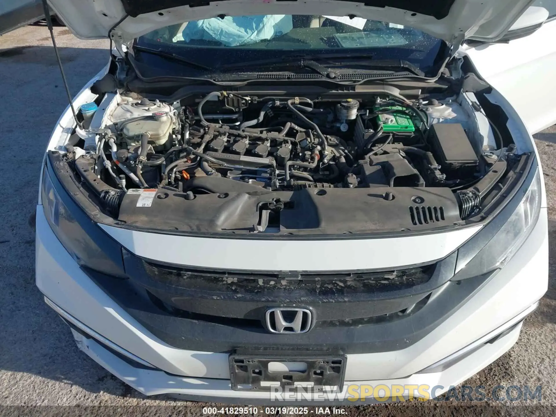 10 fotografías del automóvil dañado 2HGFC3B36KH357449 HONDA CIVIC 2019