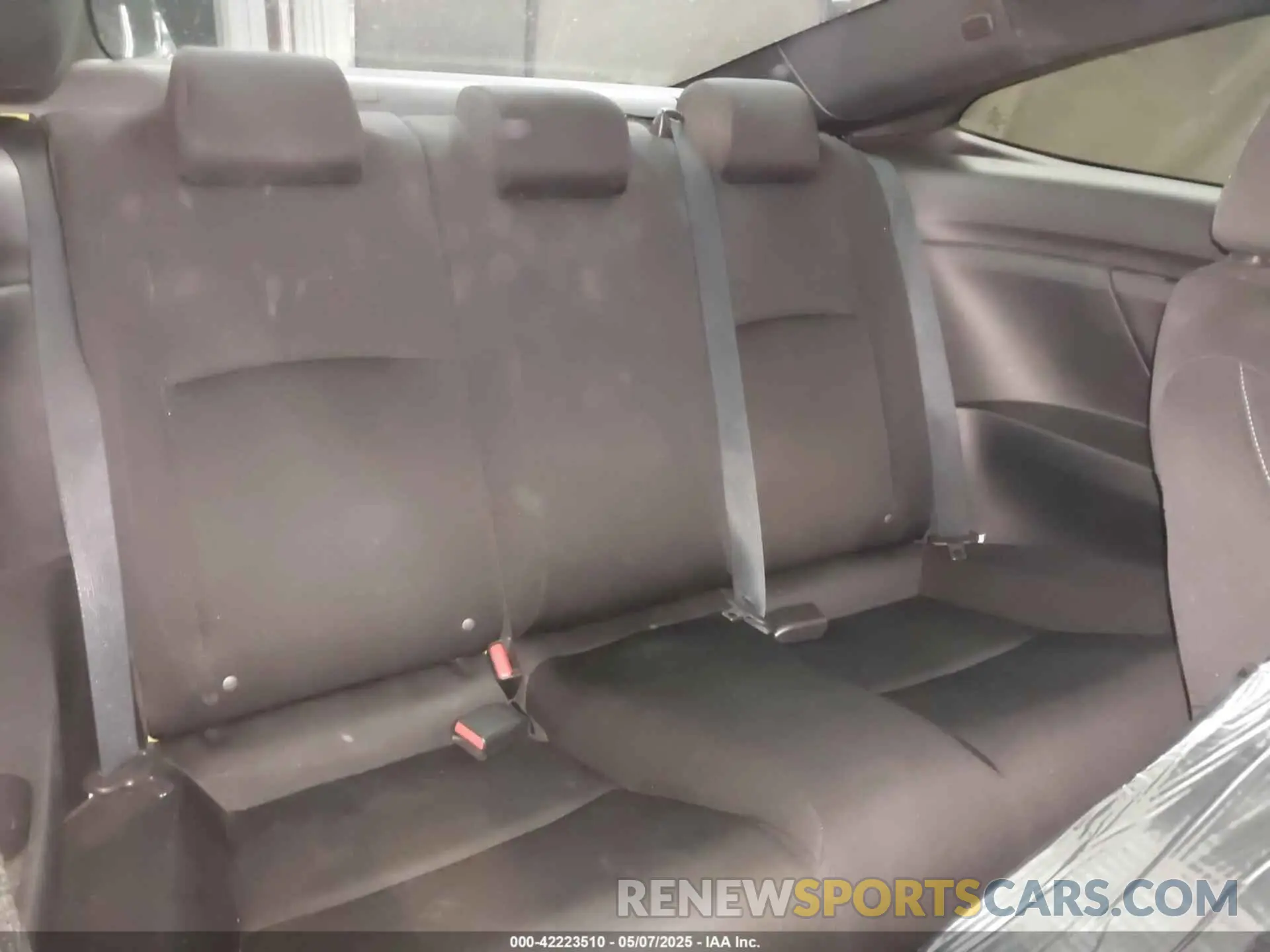 8 fotografías del automóvil dañado 2HGFC3B38KH352334 HONDA CIVIC 2019