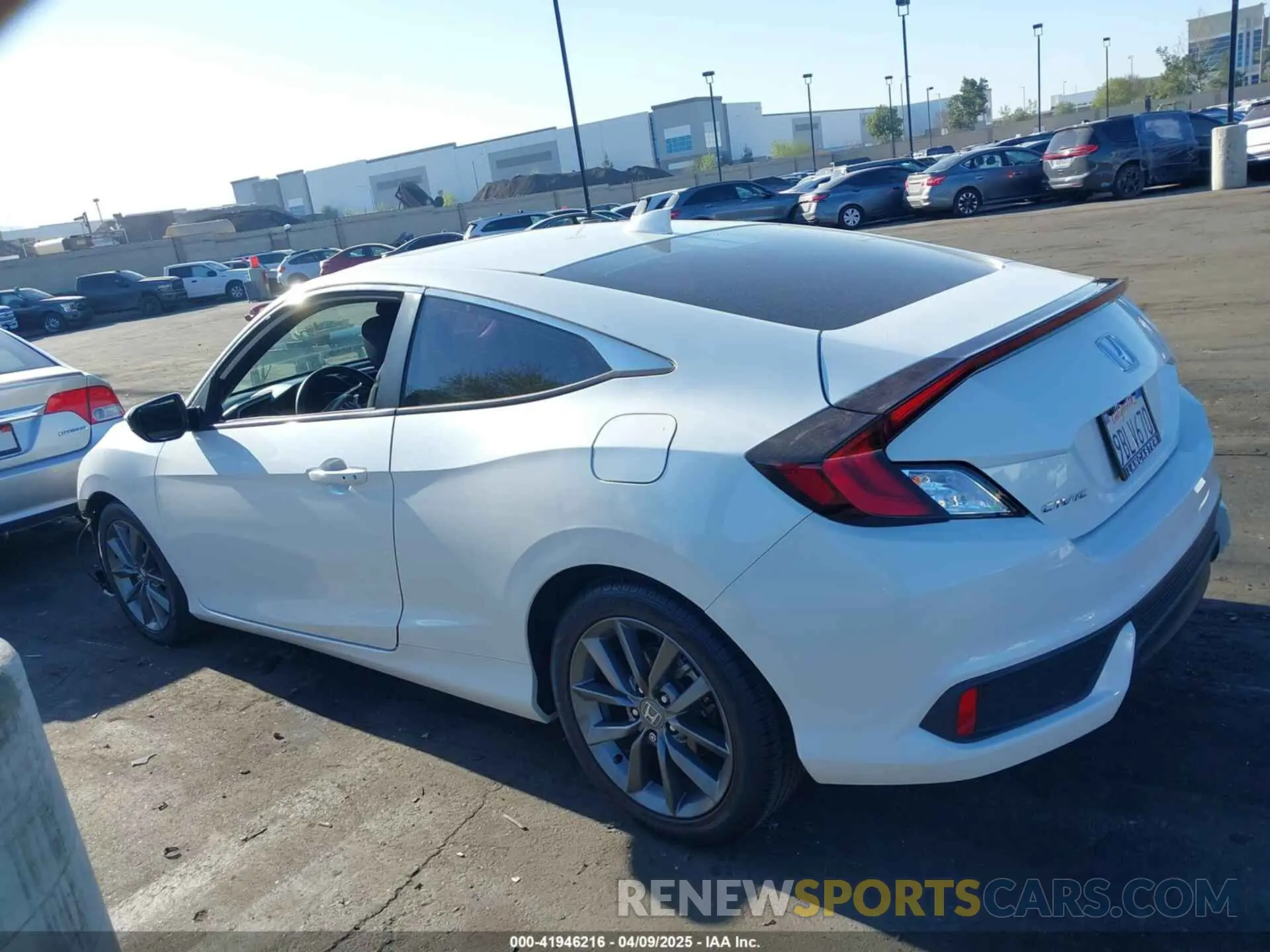 14 fotografías del automóvil dañado 2HGFC3B38KH357484 HONDA CIVIC 2019