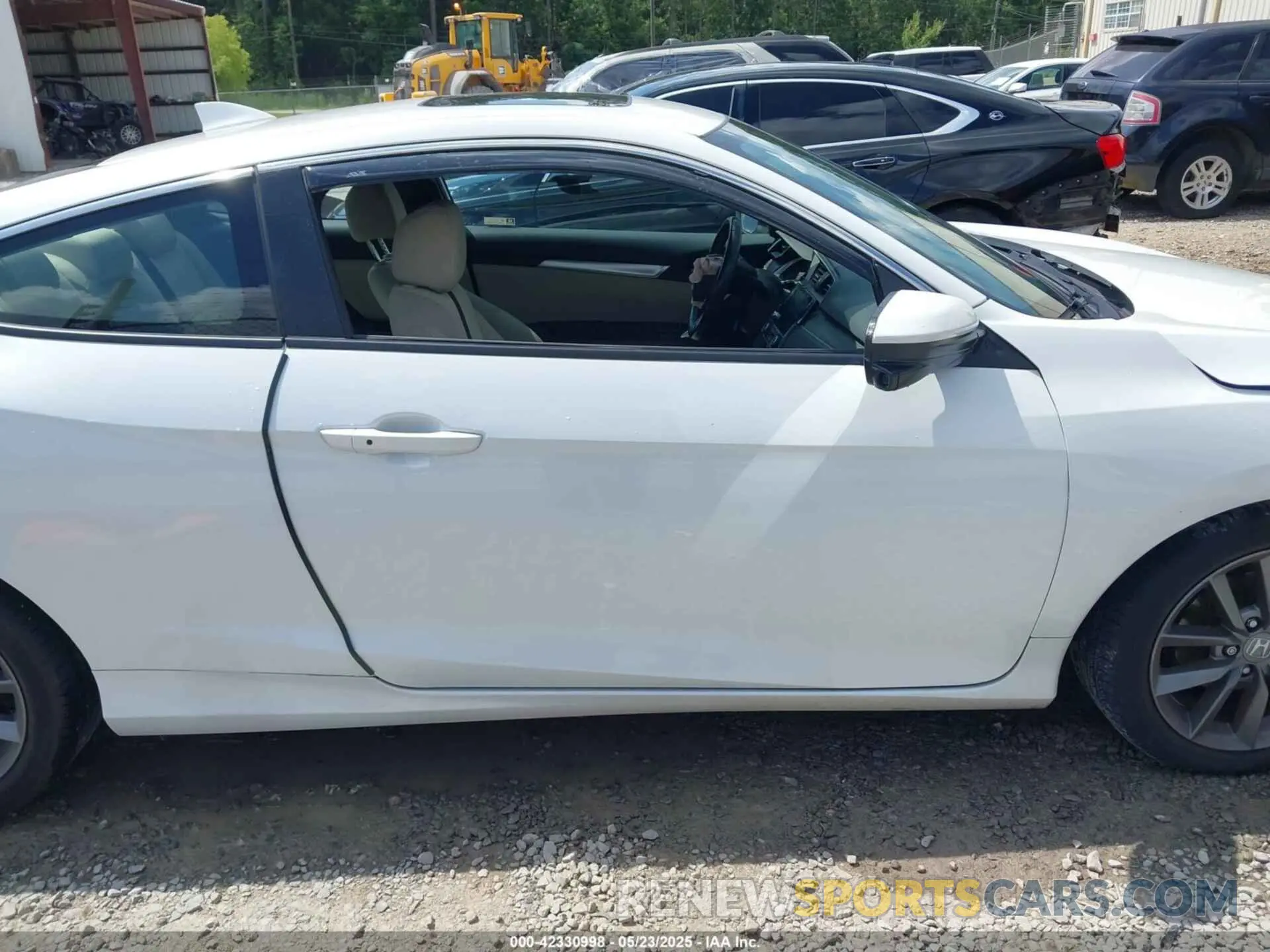 13 fotografías del automóvil dañado 2HGFC3B39KH357459 HONDA CIVIC 2019