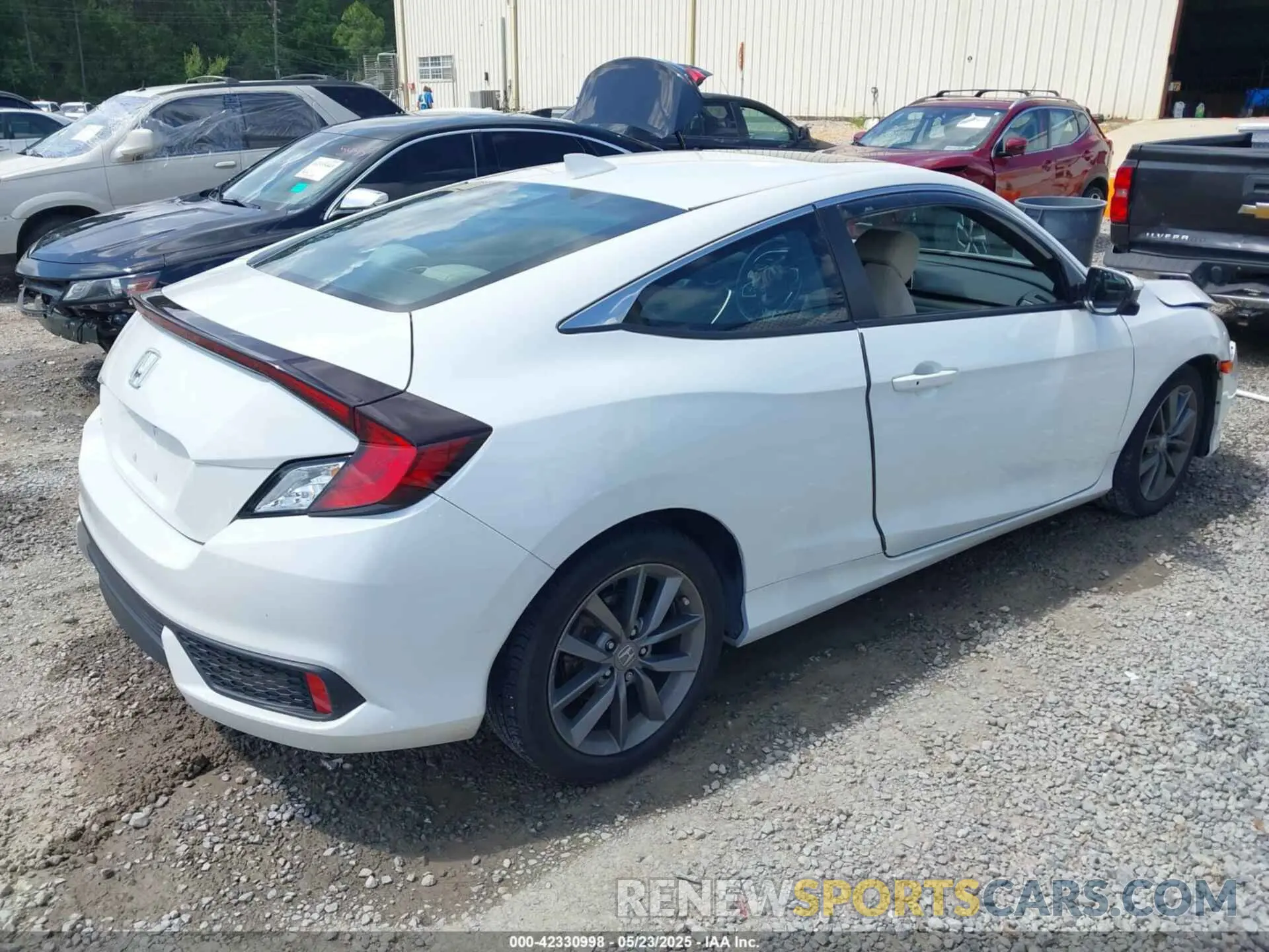 4 fotografías del automóvil dañado 2HGFC3B39KH357459 HONDA CIVIC 2019