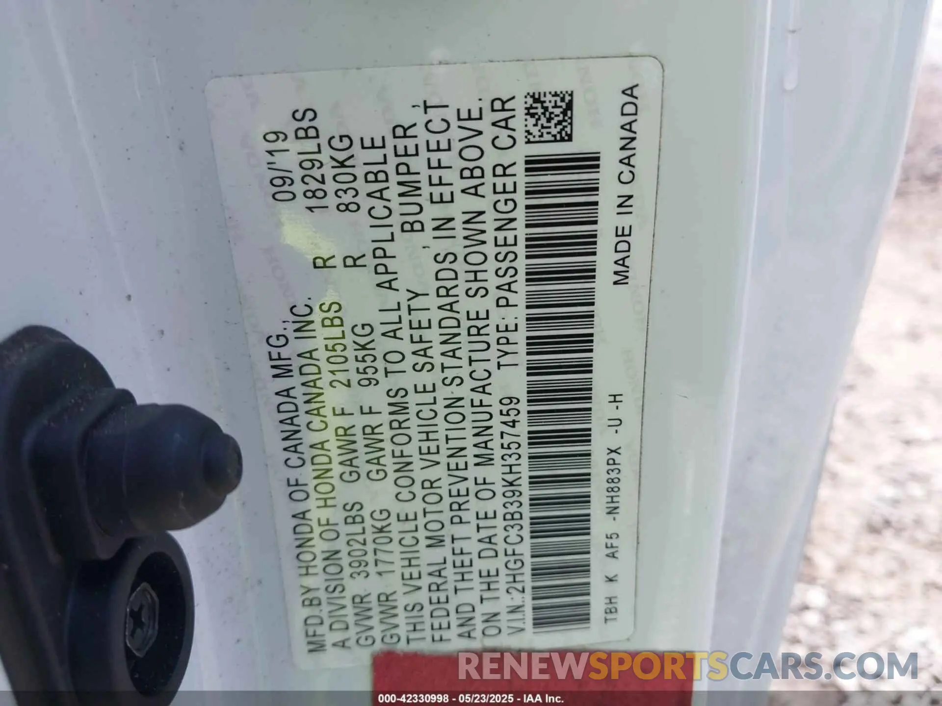 9 fotografías del automóvil dañado 2HGFC3B39KH357459 HONDA CIVIC 2019