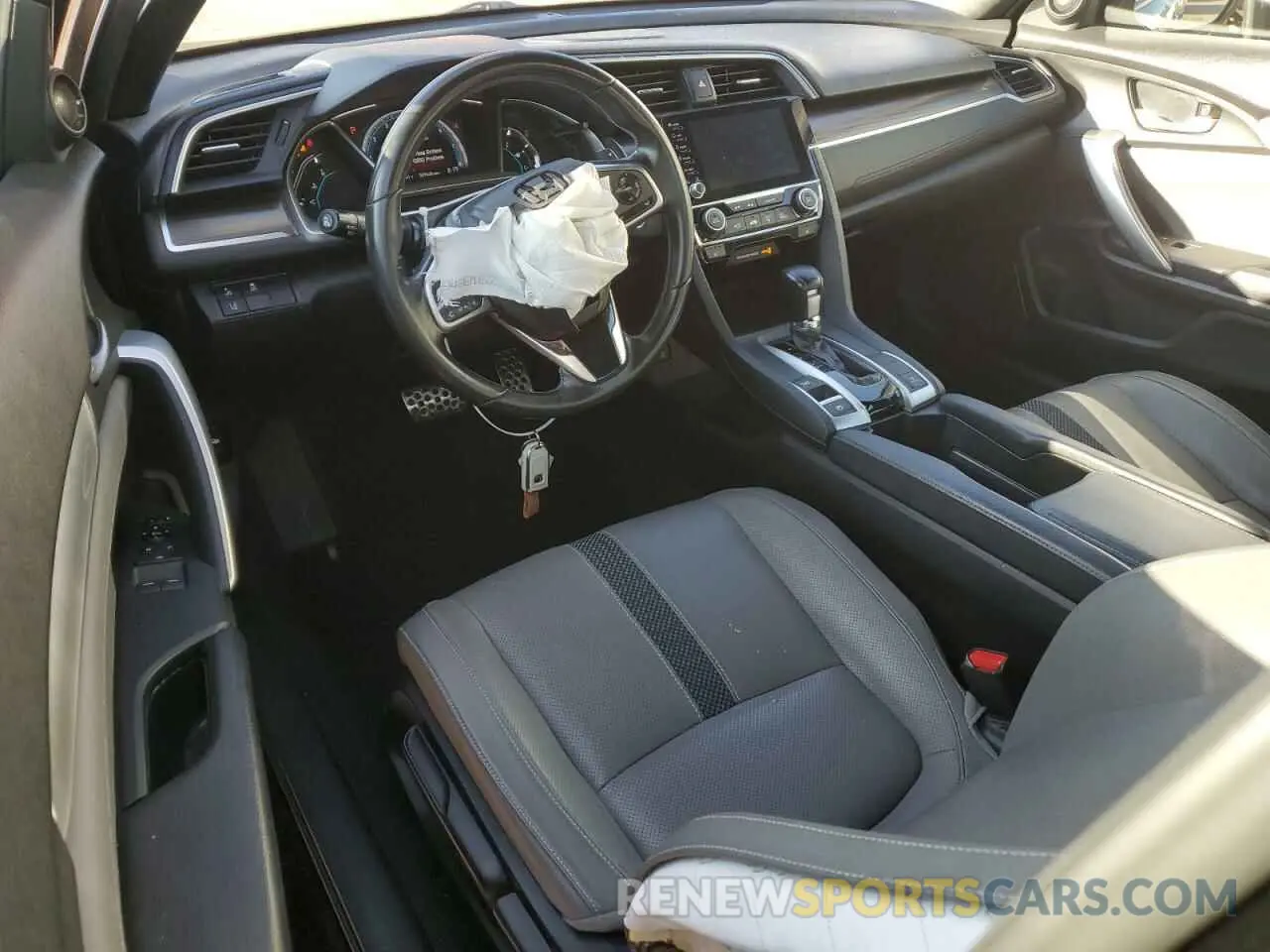8 fotografías del automóvil dañado 2HGFC3B93KH354111 HONDA CIVIC 2019