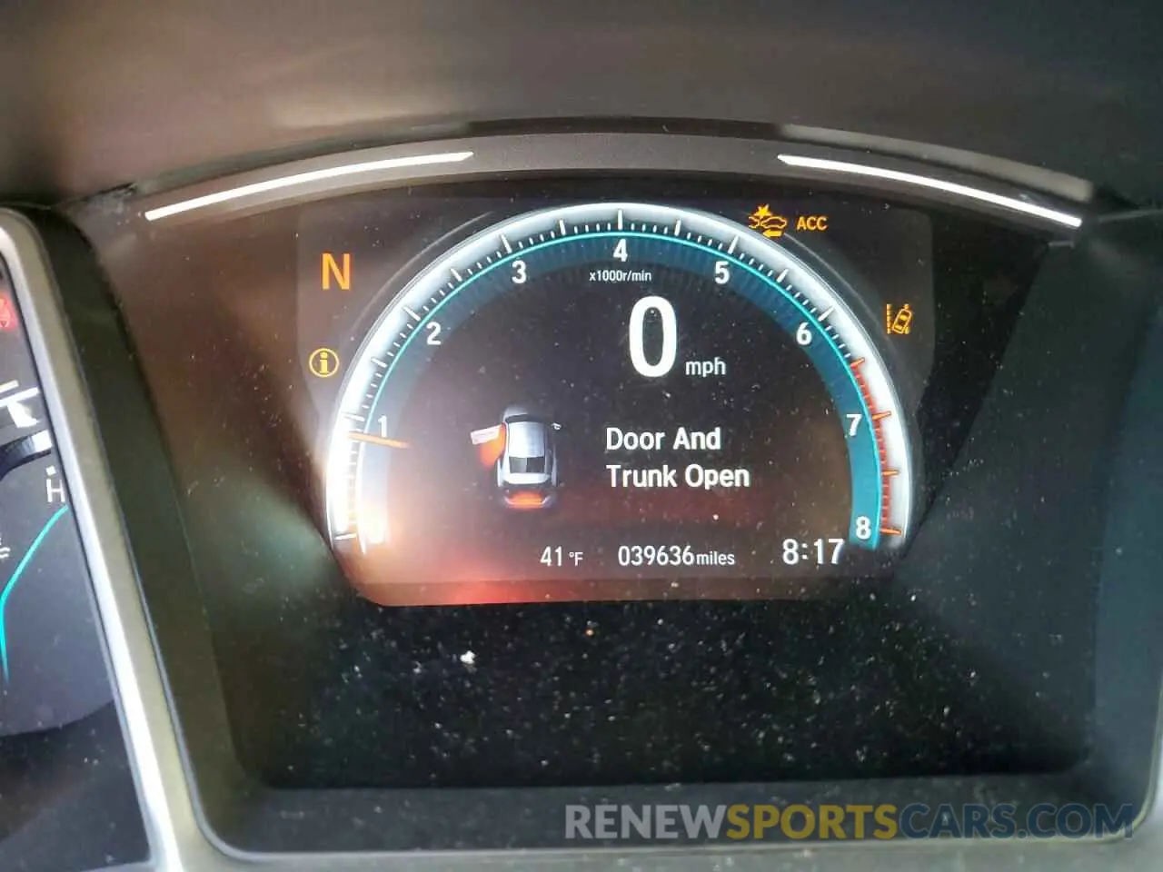 9 fotografías del automóvil dañado 2HGFC3B93KH354111 HONDA CIVIC 2019