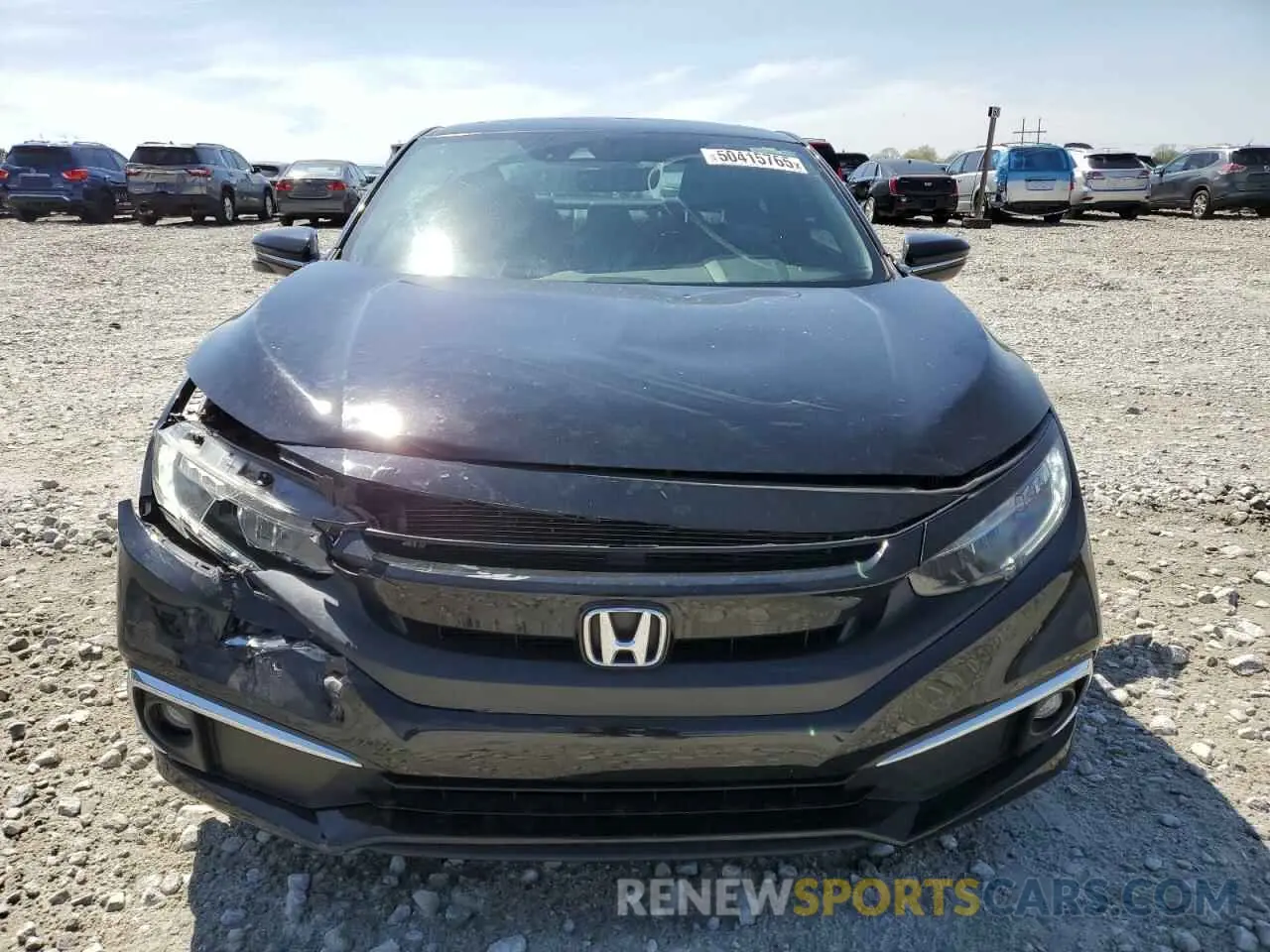 5 fotografías del automóvil dañado 2HGFC3B94KH353100 HONDA CIVIC 2019
