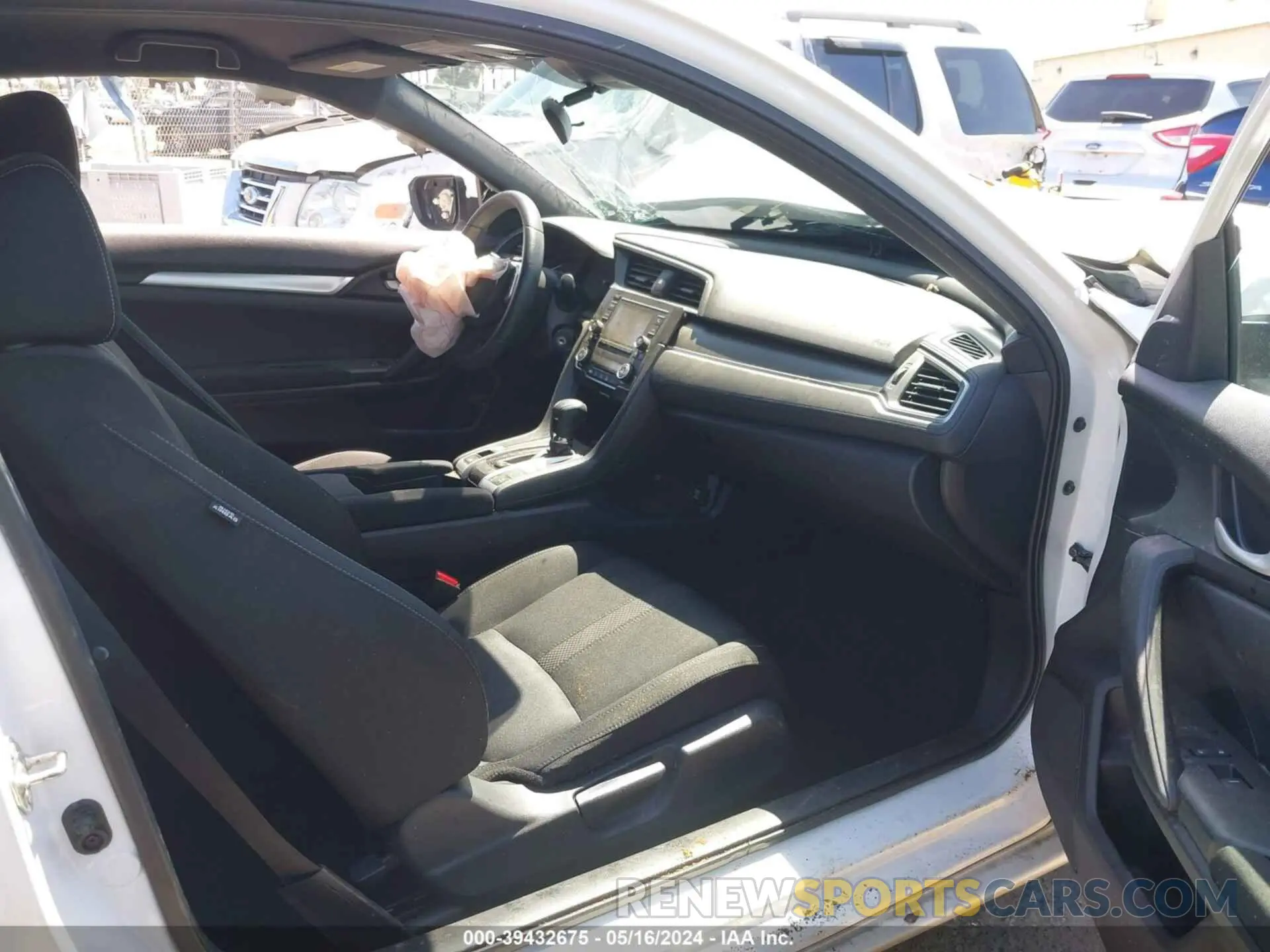 5 fotografías del automóvil dañado 2HGFC4B61KH309602 HONDA CIVIC 2019