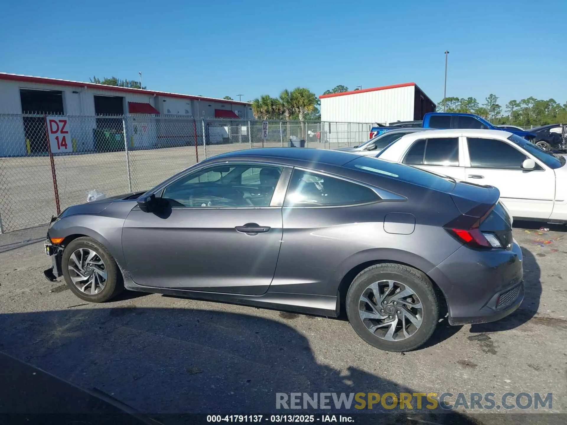 14 fotografías del automóvil dañado 2HGFC4B62KH301007 HONDA CIVIC 2019