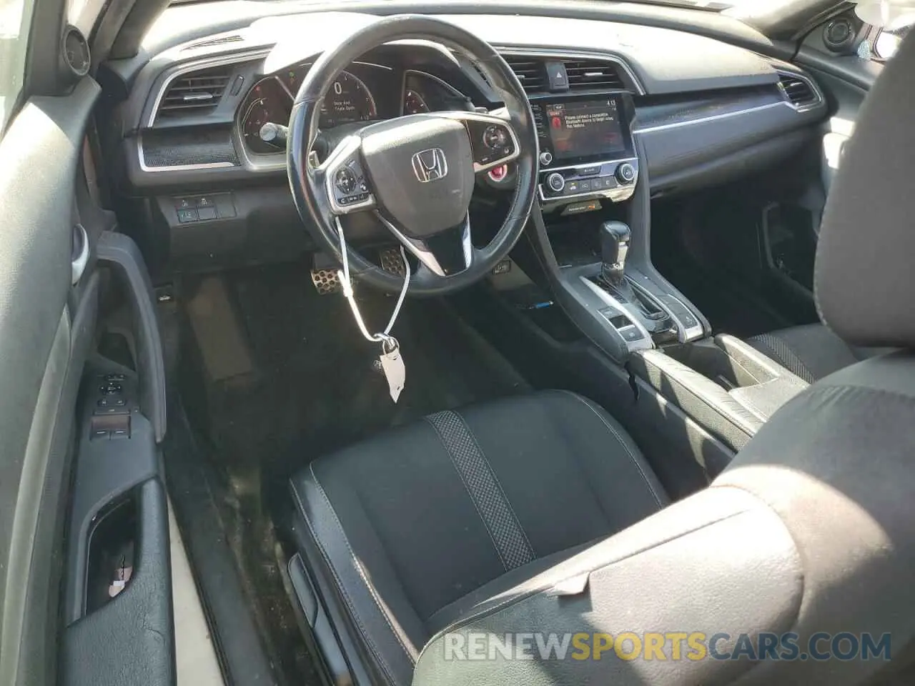 8 fotografías del automóvil dañado 2HGFC4B83KH306850 HONDA CIVIC 2019