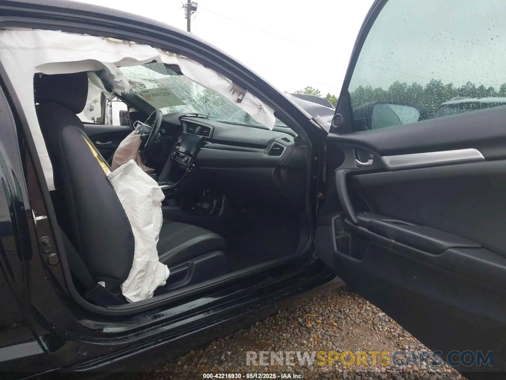 5 fotografías del automóvil dañado 2HGFC4B86KH308205 HONDA CIVIC 2019