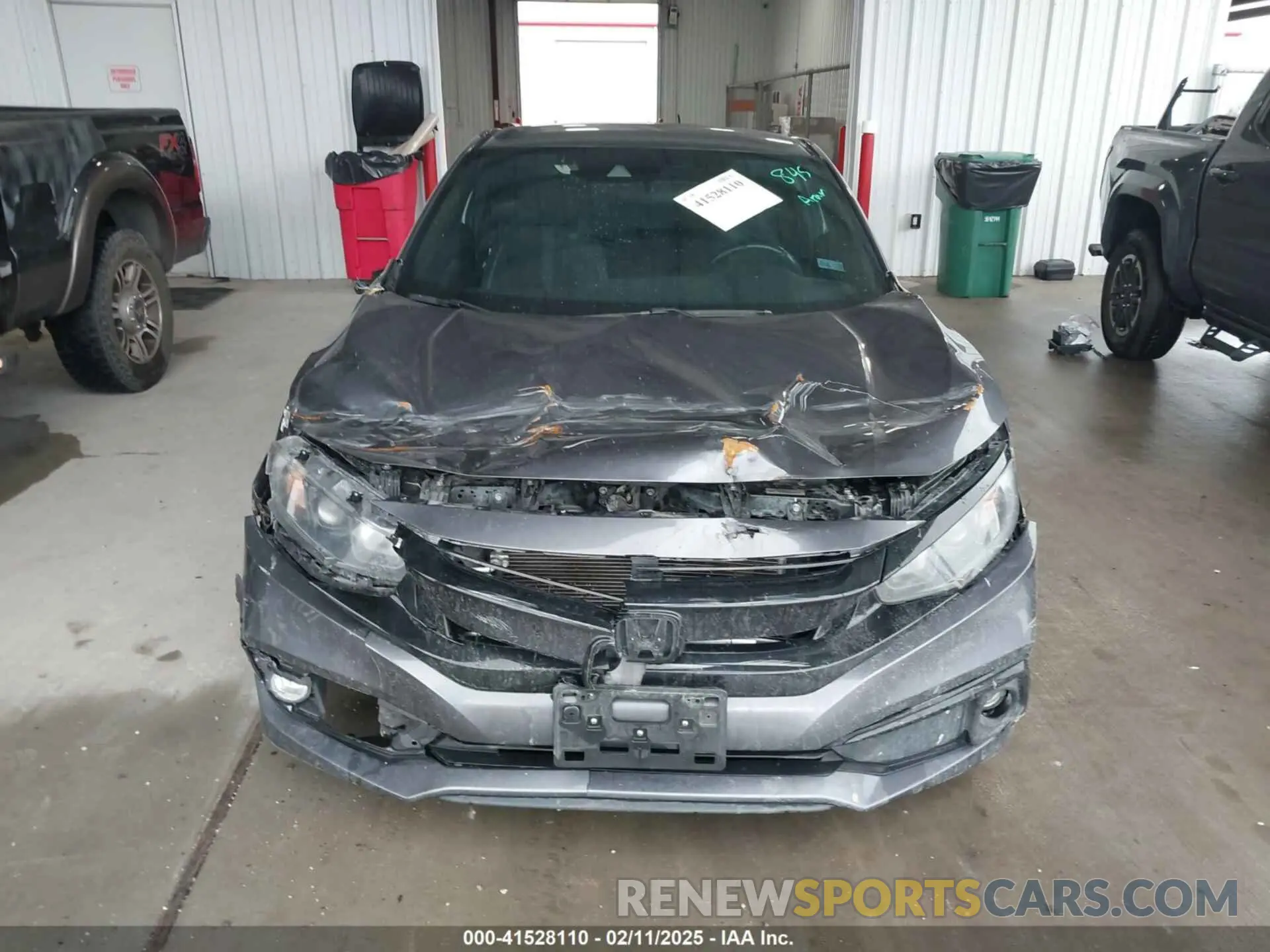 12 fotografías del automóvil dañado 2HGFC4B8XKH307896 HONDA CIVIC 2019