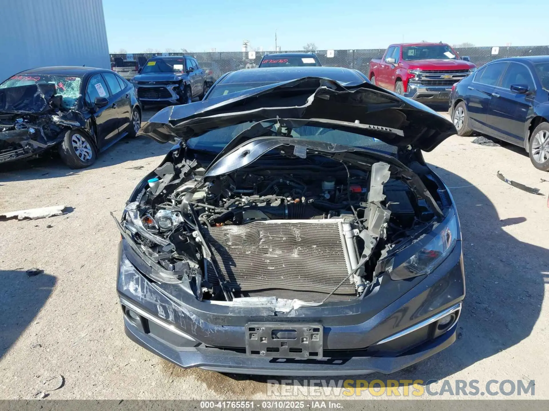 12 fotografías del automóvil dañado JHMFC1F31KX005256 HONDA CIVIC 2019