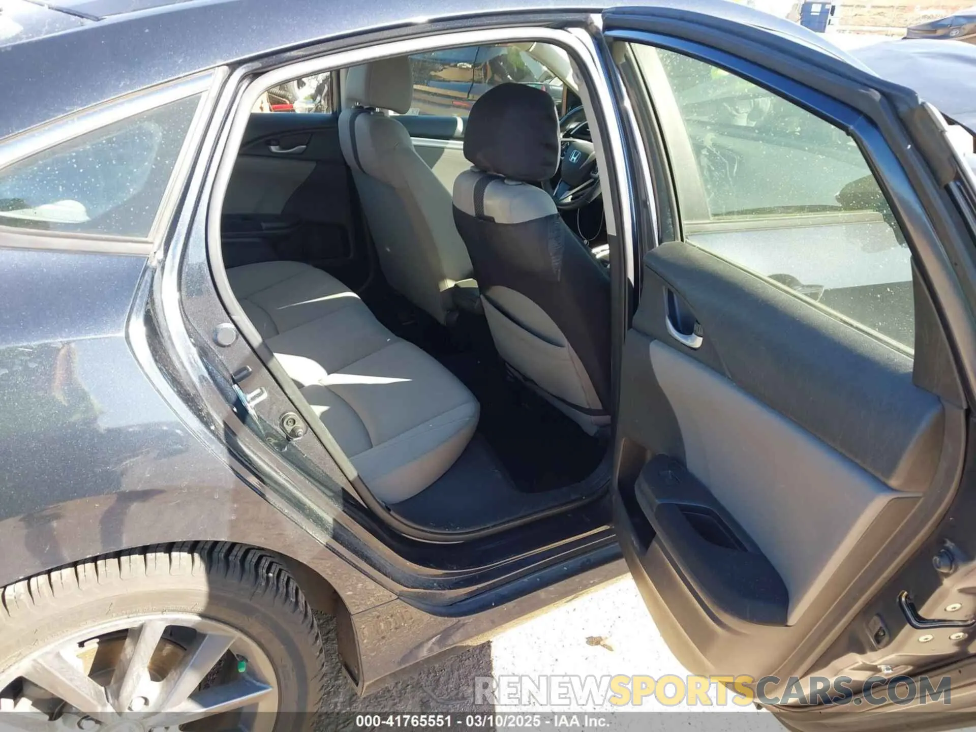 8 fotografías del automóvil dañado JHMFC1F31KX005256 HONDA CIVIC 2019