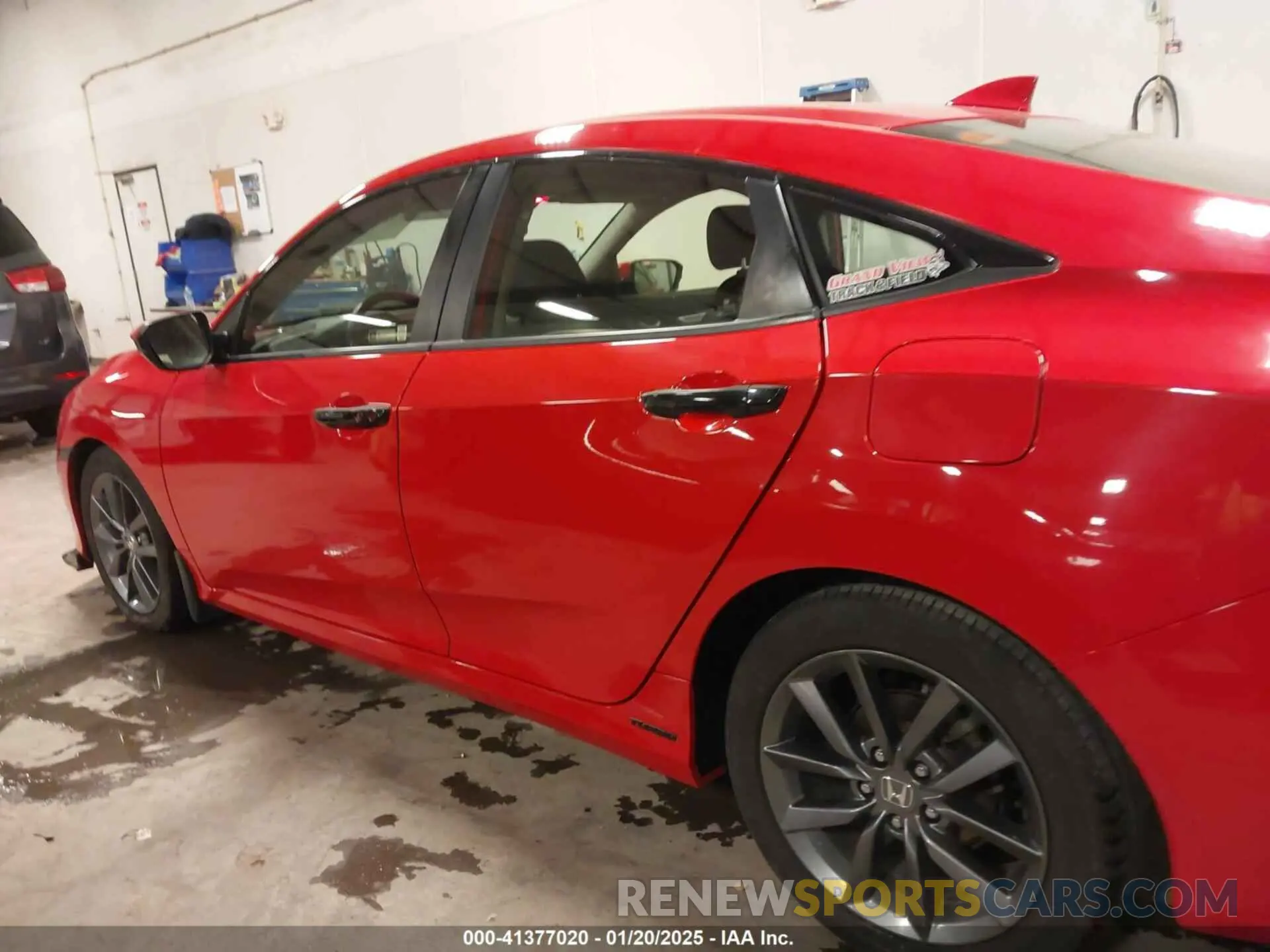 15 fotografías del automóvil dañado JHMFC1F34KX005106 HONDA CIVIC 2019