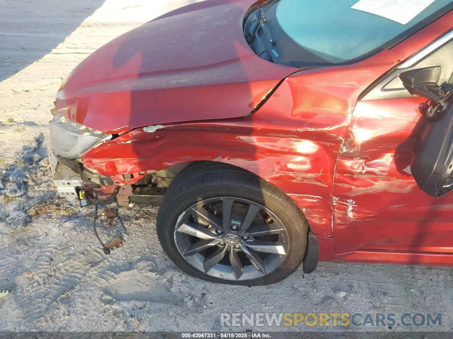 19 fotografías del automóvil dañado JHMFC1F35KX000075 HONDA CIVIC 2019