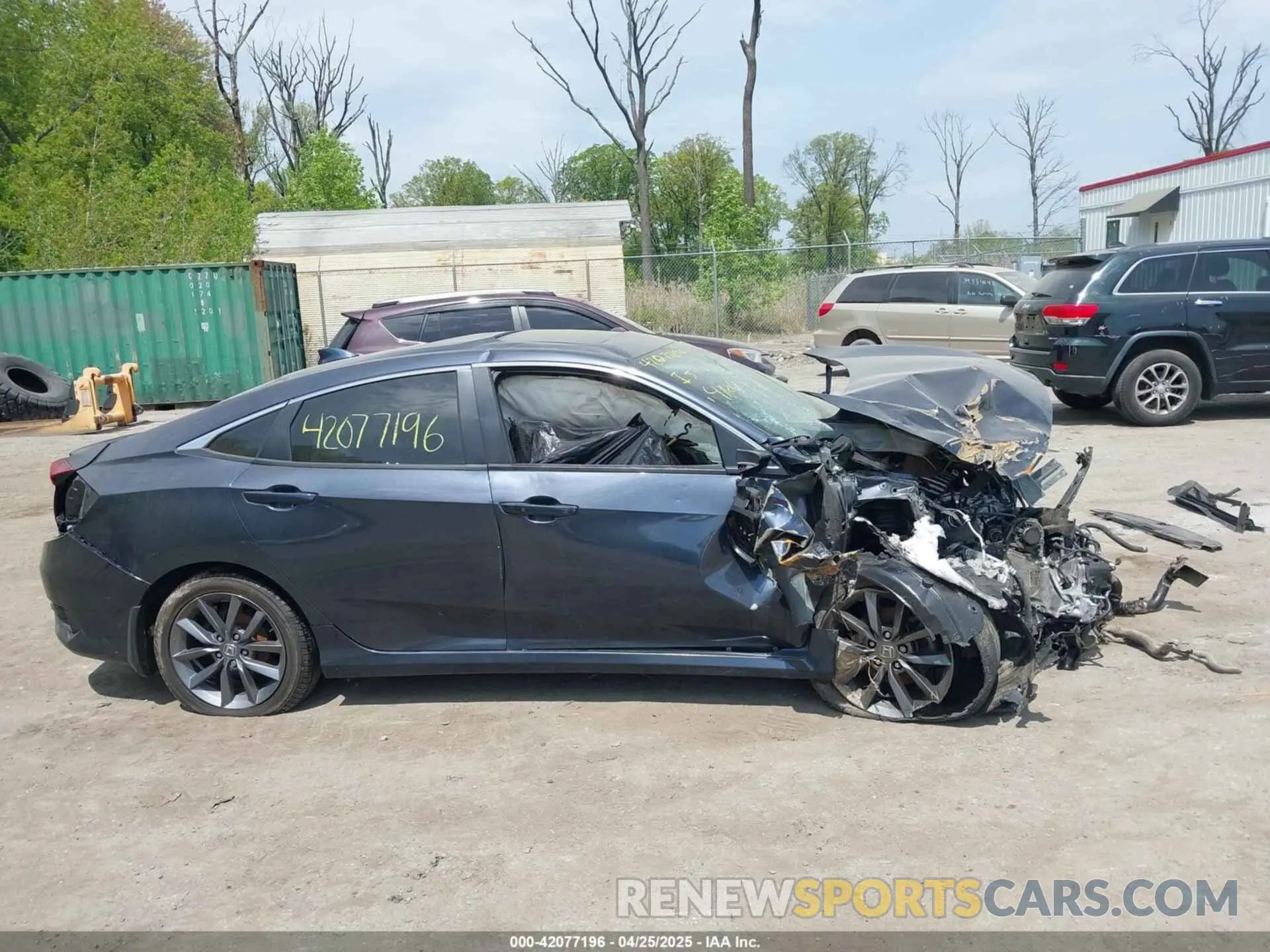 12 fotografías del automóvil dañado JHMFC1F37KX008758 HONDA CIVIC 2019