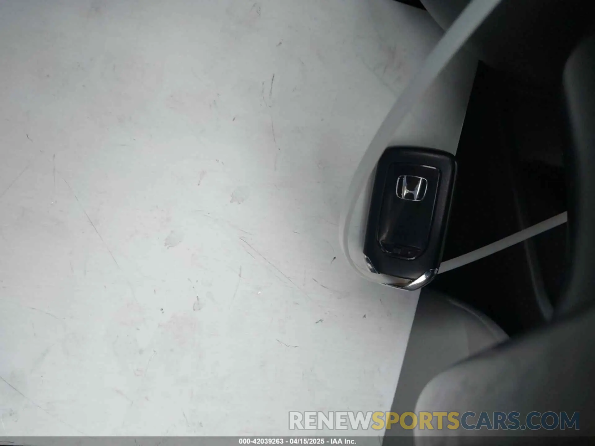 11 fotografías del automóvil dañado JHMFC1F3XKX014103 HONDA CIVIC 2019