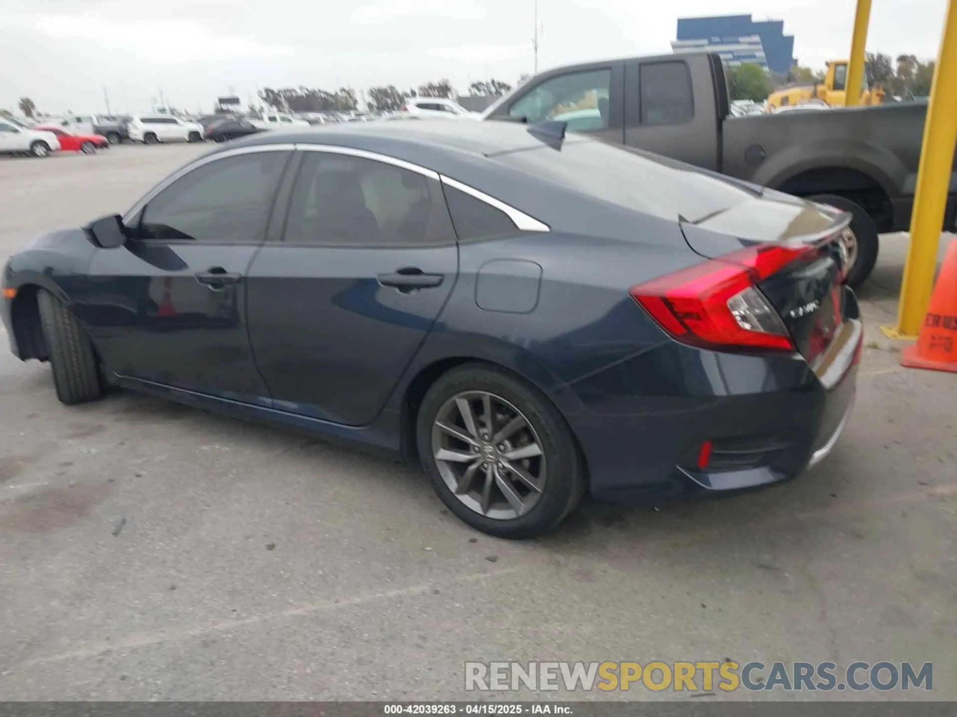 14 fotografías del automóvil dañado JHMFC1F3XKX014103 HONDA CIVIC 2019