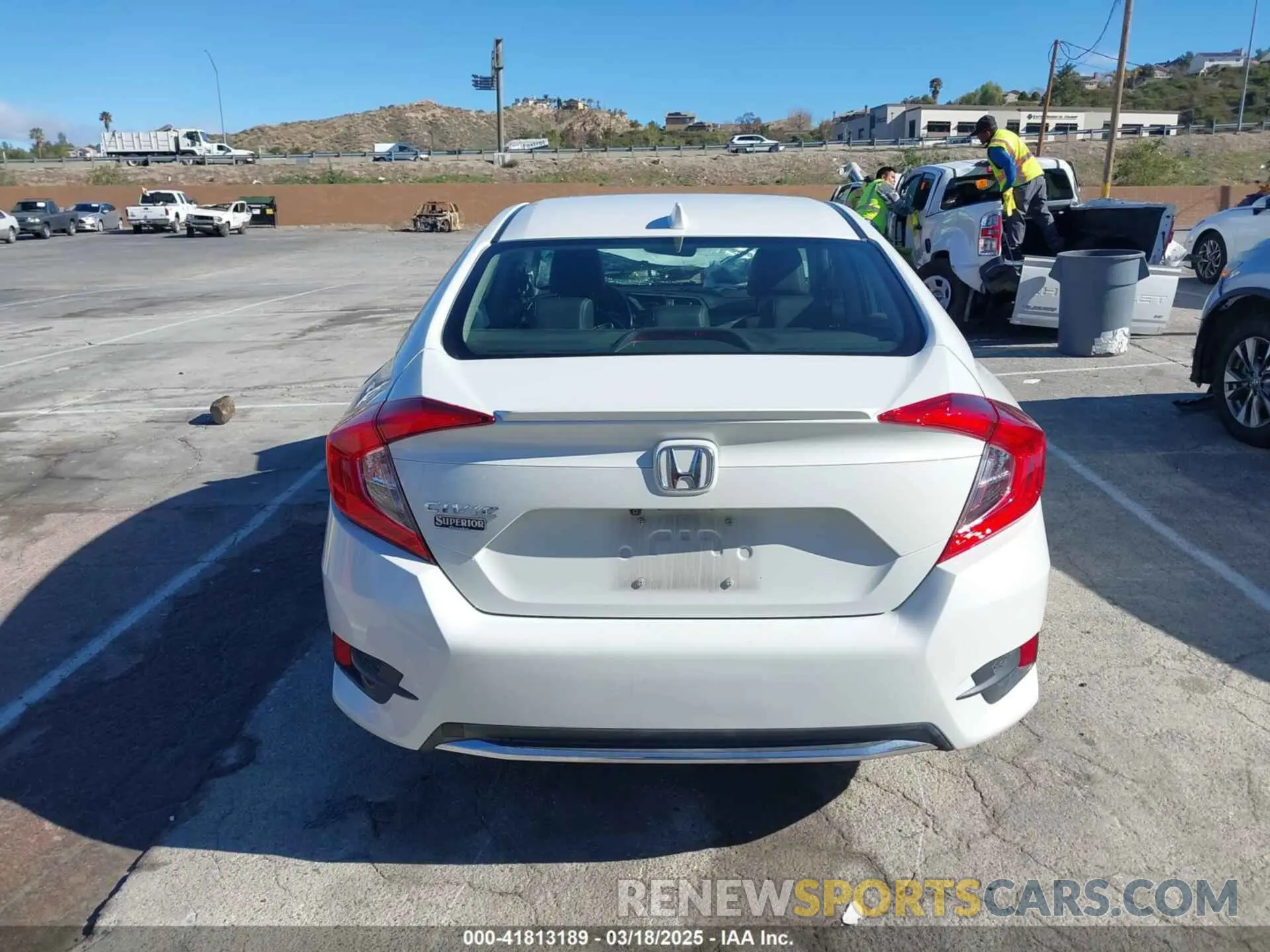 15 fotografías del automóvil dañado JHMFC1F73KX000966 HONDA CIVIC 2019