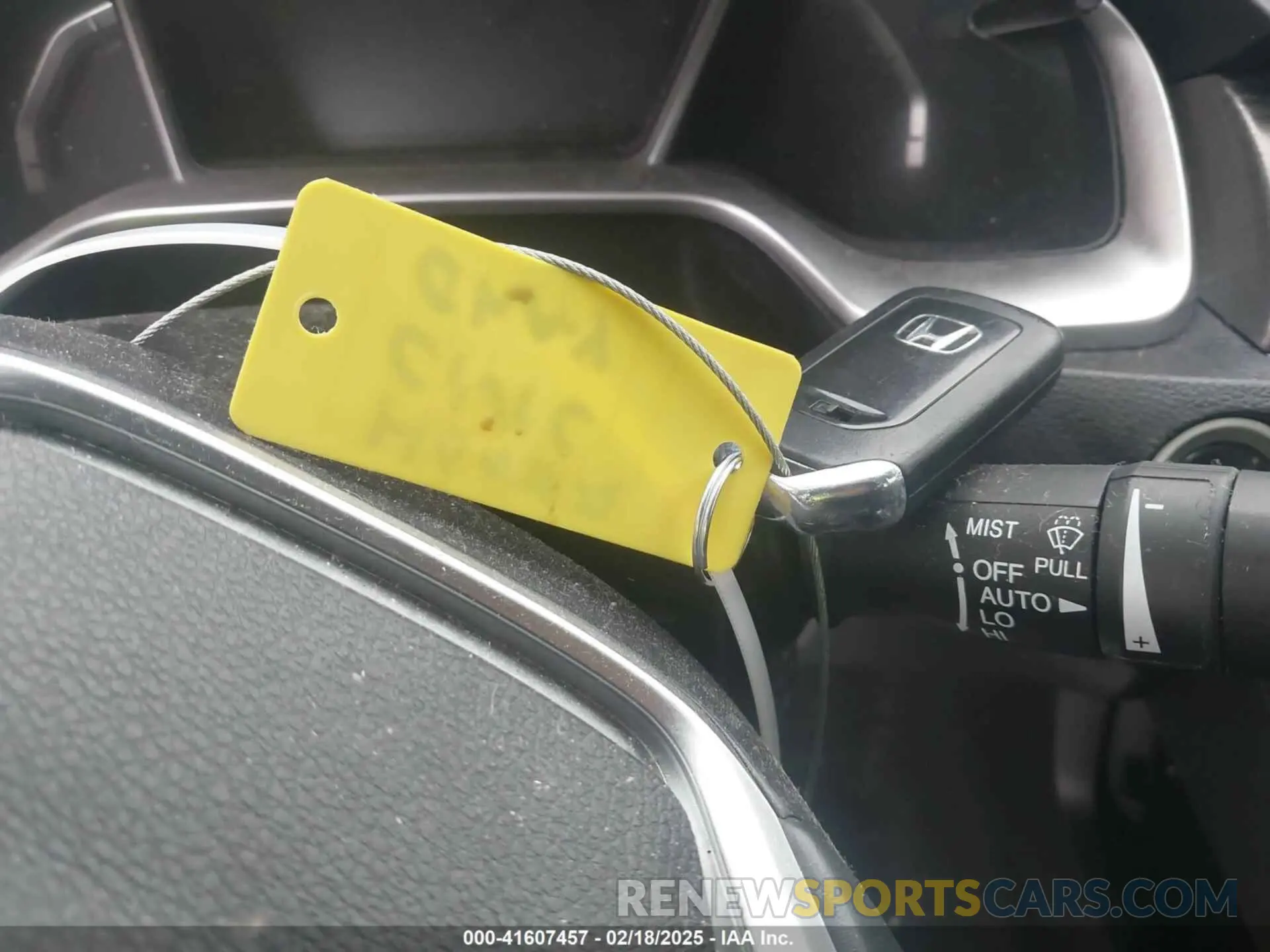 11 fotografías del automóvil dañado JHMFC1F91KX002281 HONDA CIVIC 2019
