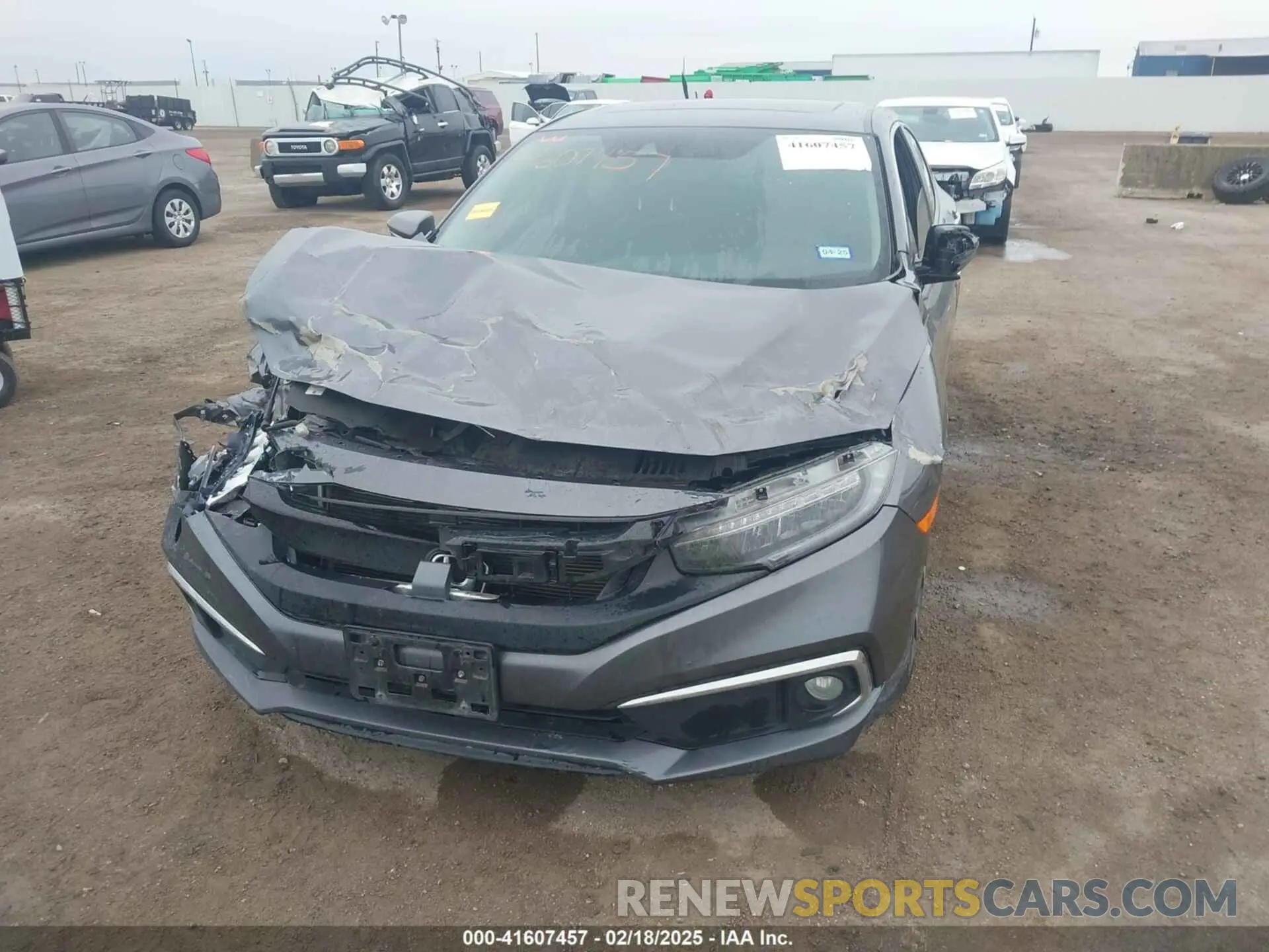 12 fotografías del automóvil dañado JHMFC1F91KX002281 HONDA CIVIC 2019