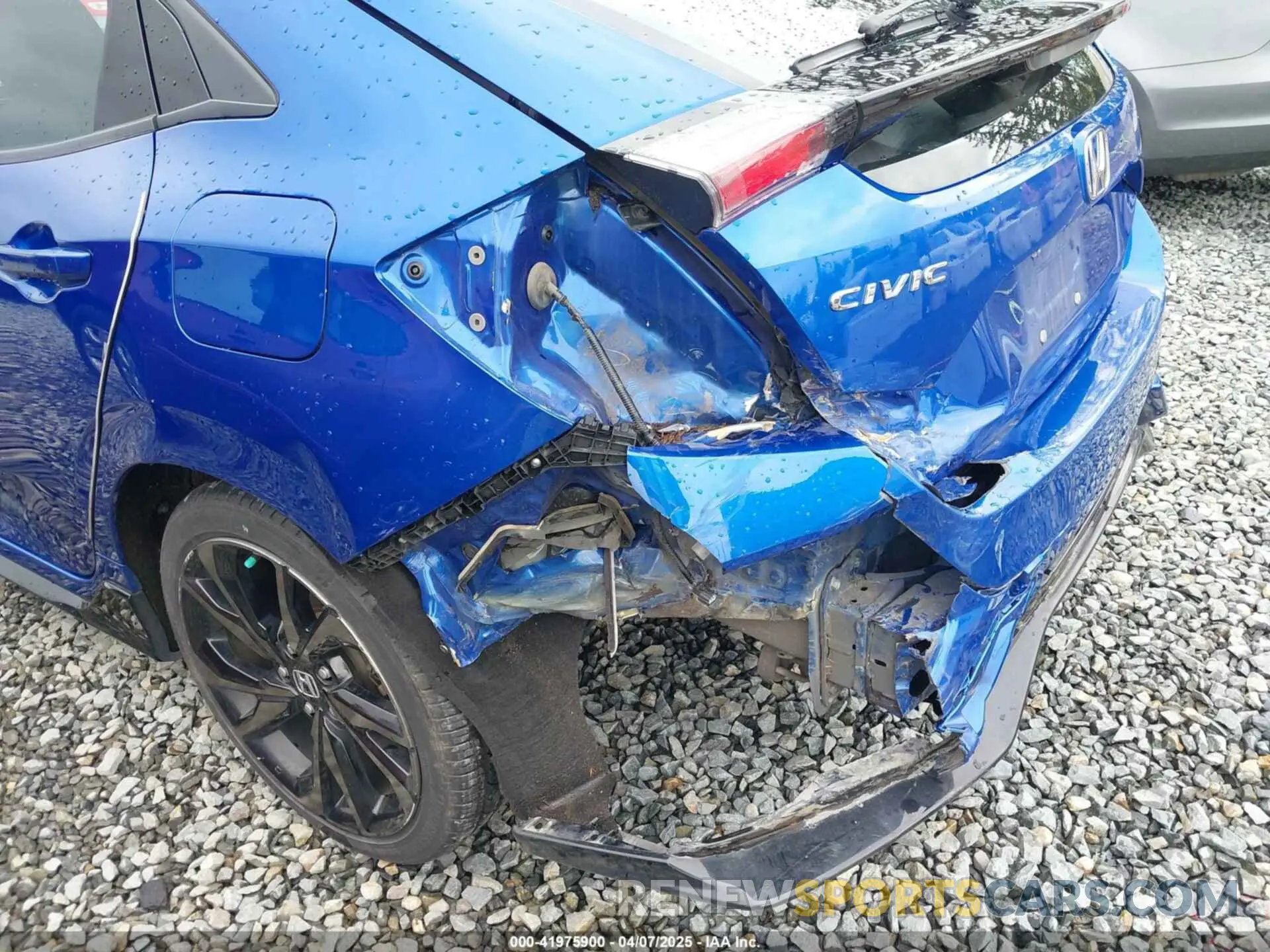 6 fotografías del automóvil dañado SHHFK7G43KU212058 HONDA CIVIC 2019