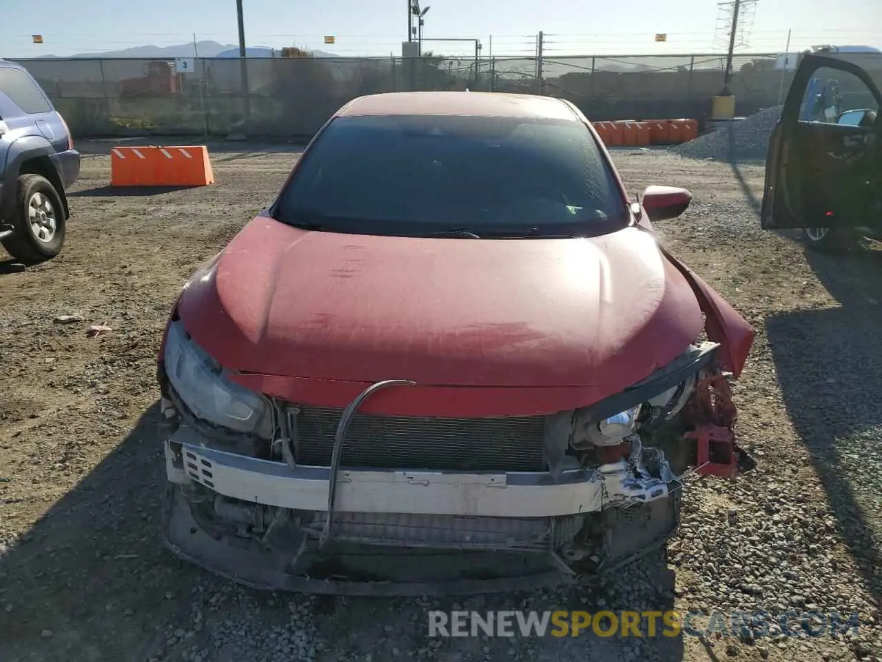 5 fotografías del automóvil dañado SHHFK7H37KU416643 HONDA CIVIC 2019