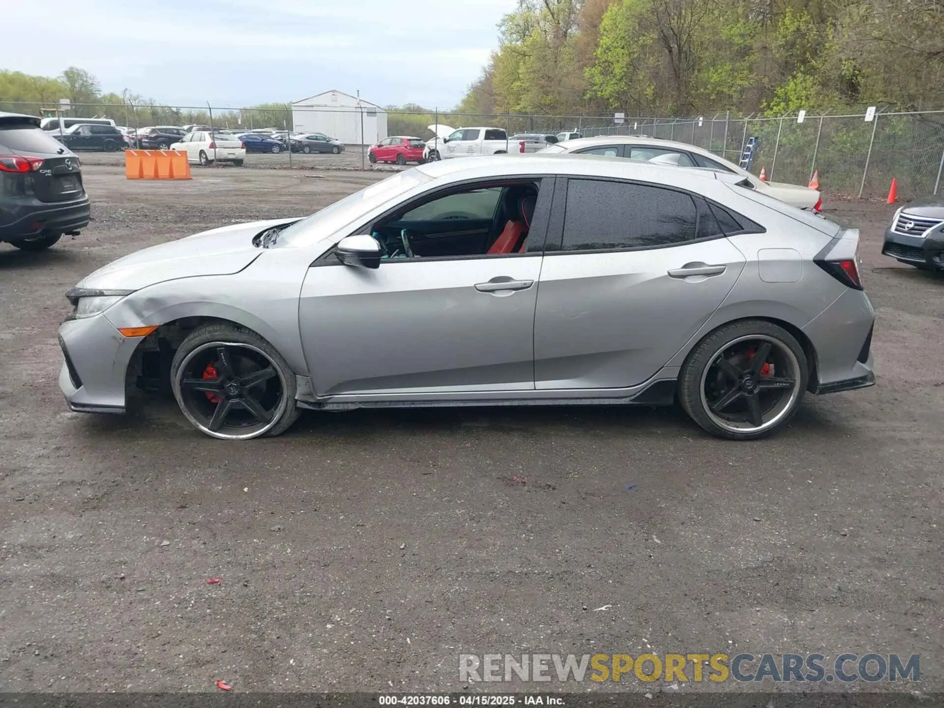 14 fotografías del automóvil dañado SHHFK7H41KU227138 HONDA CIVIC 2019