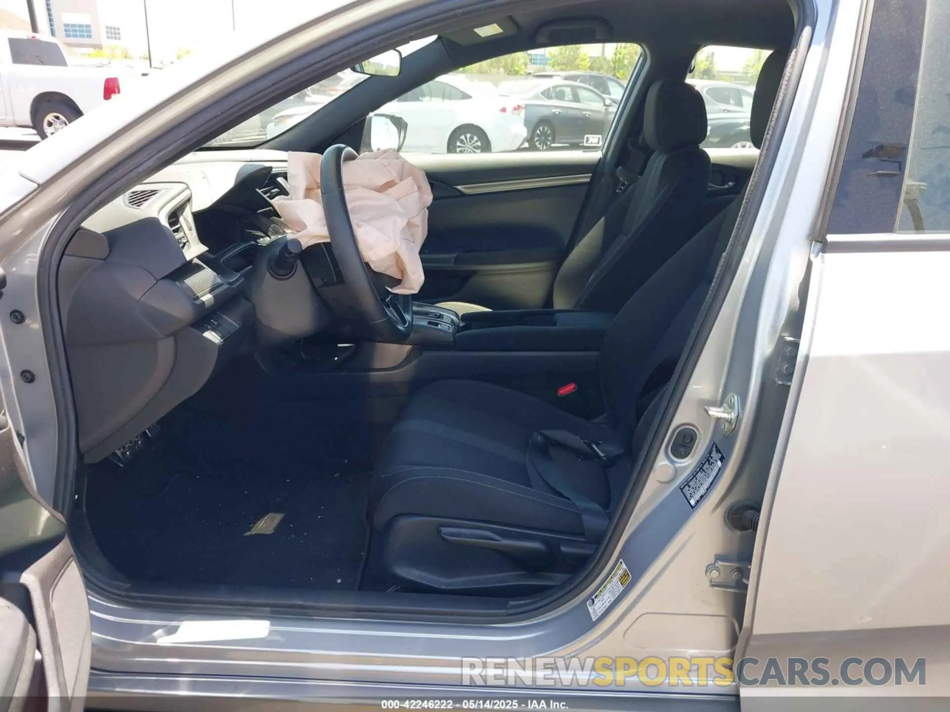 5 fotografías del automóvil dañado SHHFK7H42KU406790 HONDA CIVIC 2019