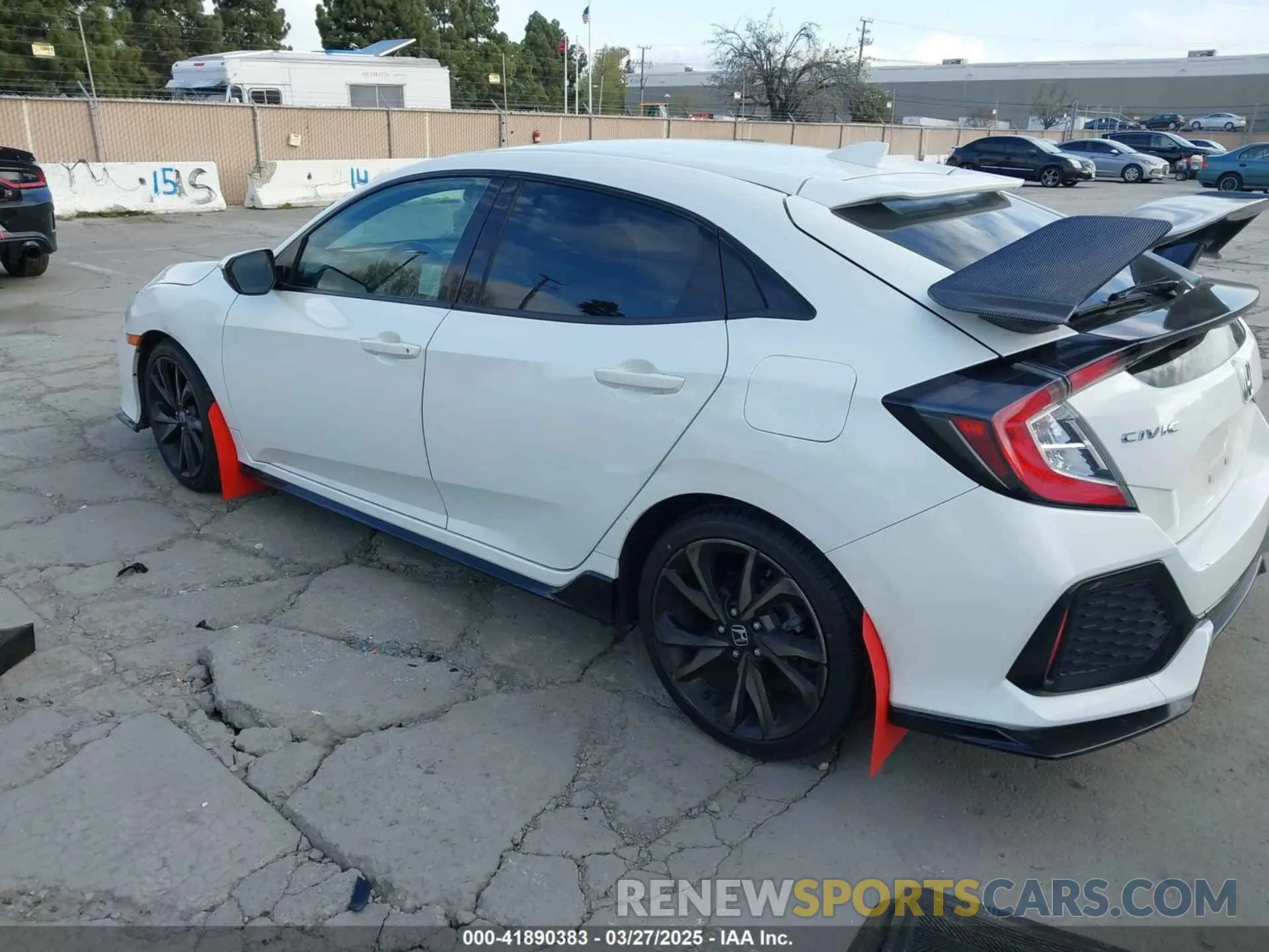 3 fotografías del automóvil dañado SHHFK7H42KU417420 HONDA CIVIC 2019