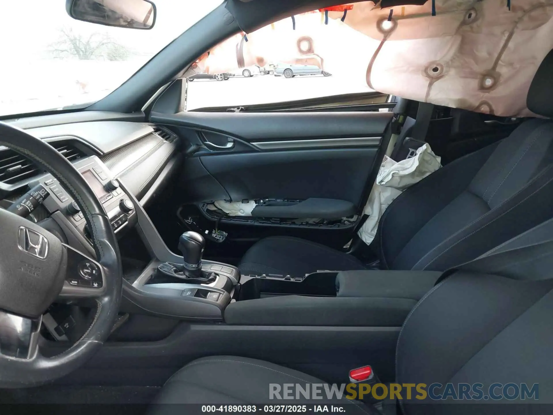 5 fotografías del automóvil dañado SHHFK7H42KU417420 HONDA CIVIC 2019