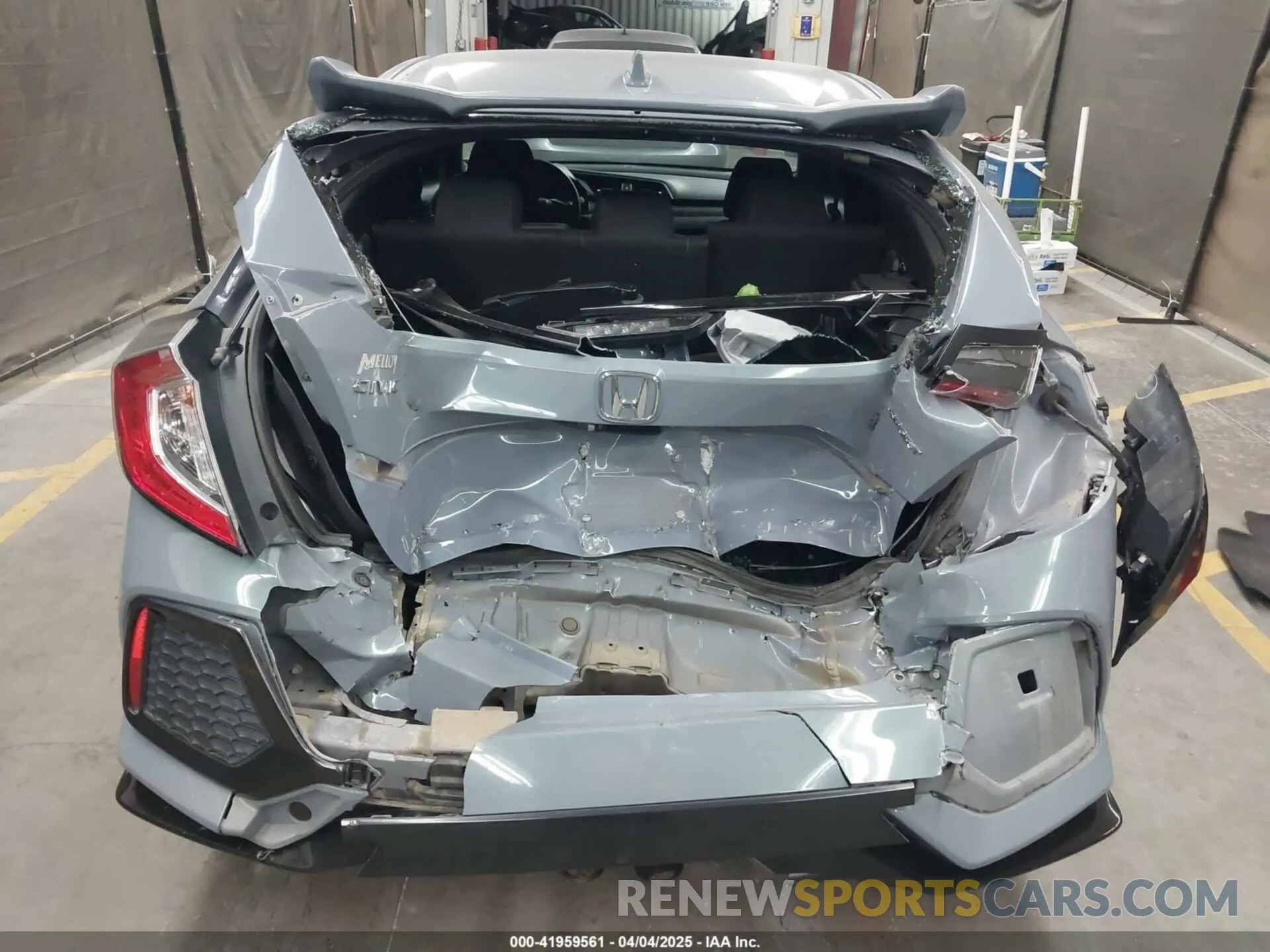 6 fotografías del automóvil dañado SHHFK7H44KU227120 HONDA CIVIC 2019