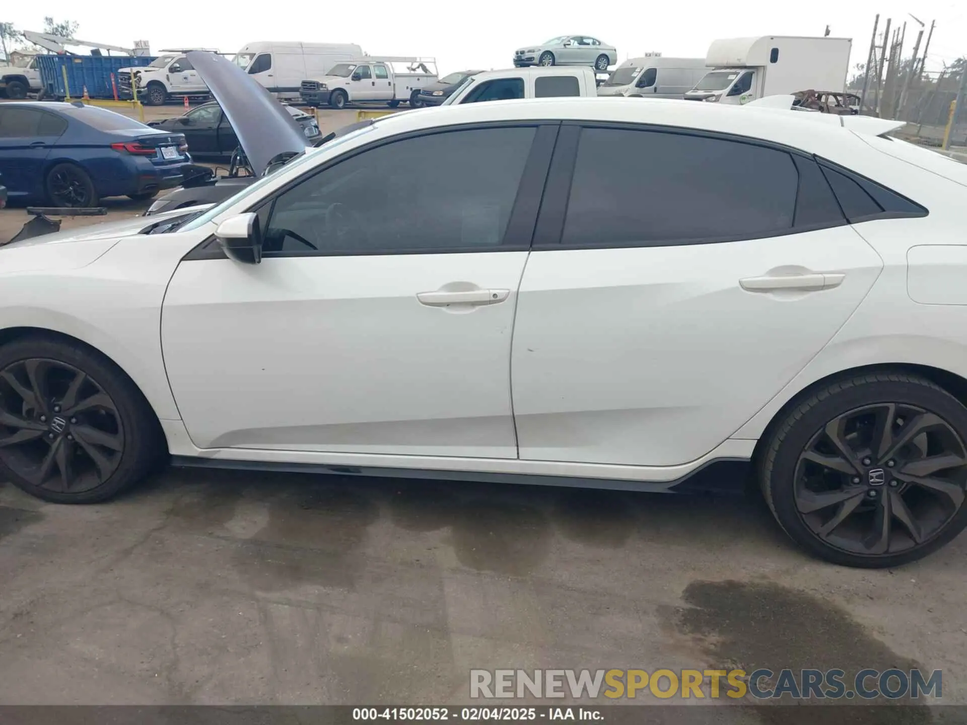 14 fotografías del automóvil dañado SHHFK7H44KU411991 HONDA CIVIC 2019