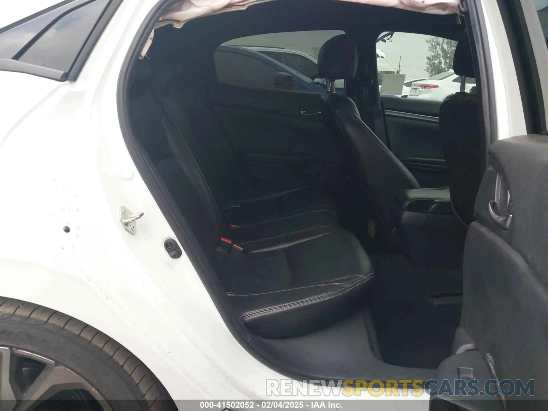 8 fotografías del automóvil dañado SHHFK7H44KU411991 HONDA CIVIC 2019