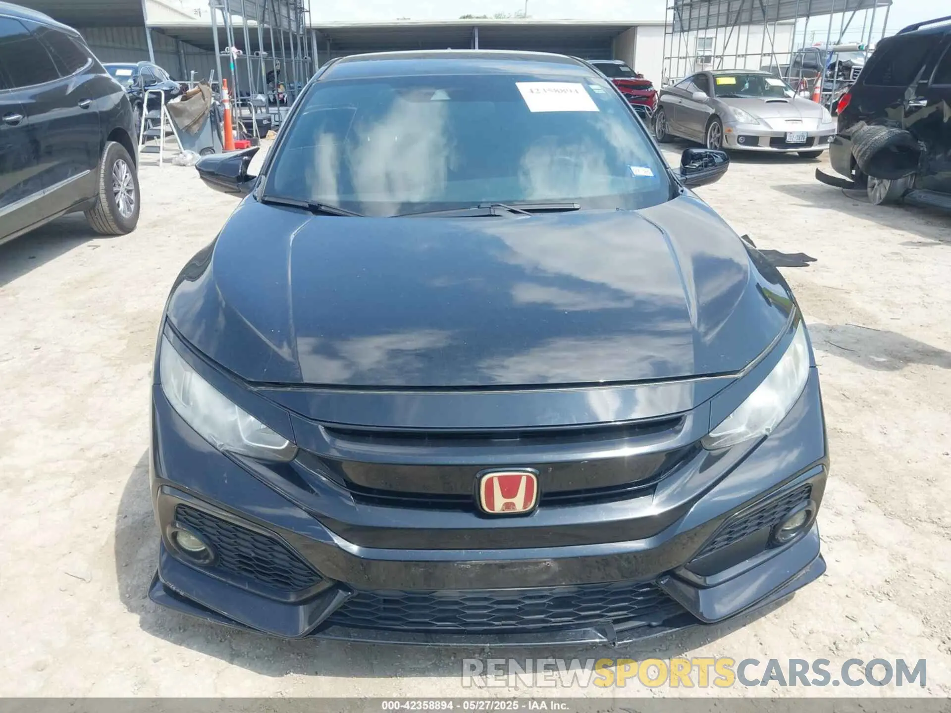 12 fotografías del automóvil dañado SHHFK7H45KU226624 HONDA CIVIC 2019