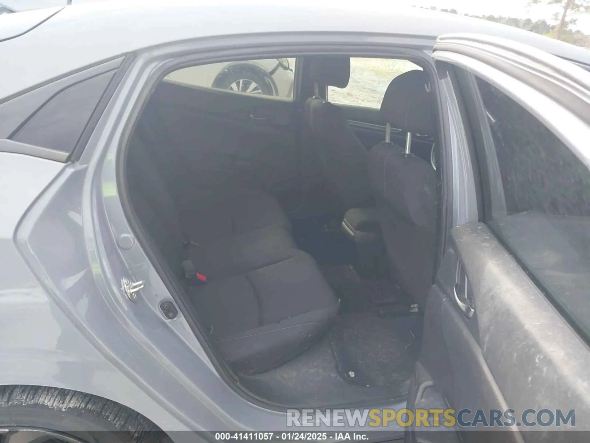 8 fotografías del automóvil dañado SHHFK7H47KU202793 HONDA CIVIC 2019