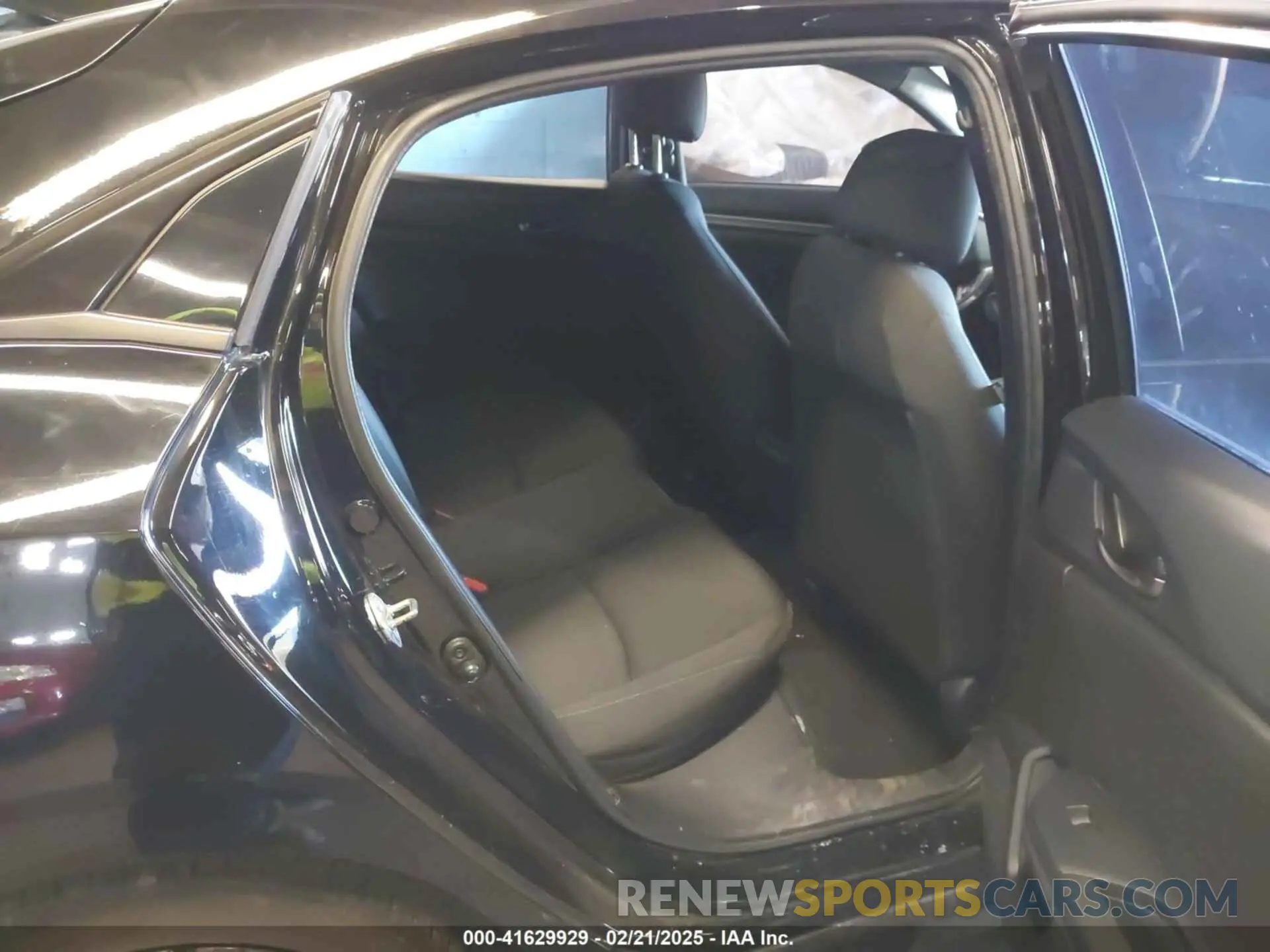 8 fotografías del automóvil dañado SHHFK7H47KU400791 HONDA CIVIC 2019