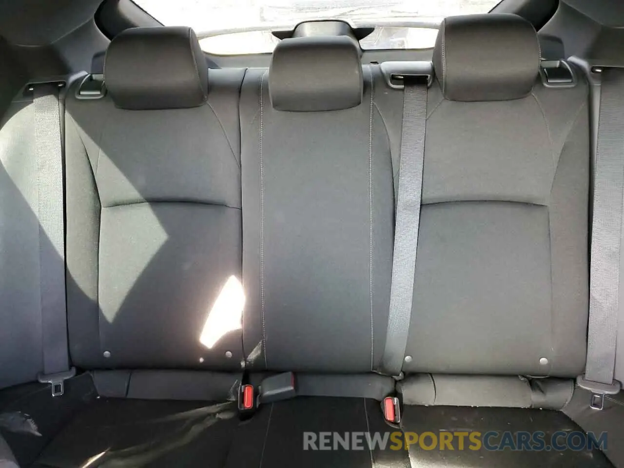 10 fotografías del automóvil dañado SHHFK7H48KU402680 HONDA CIVIC 2019