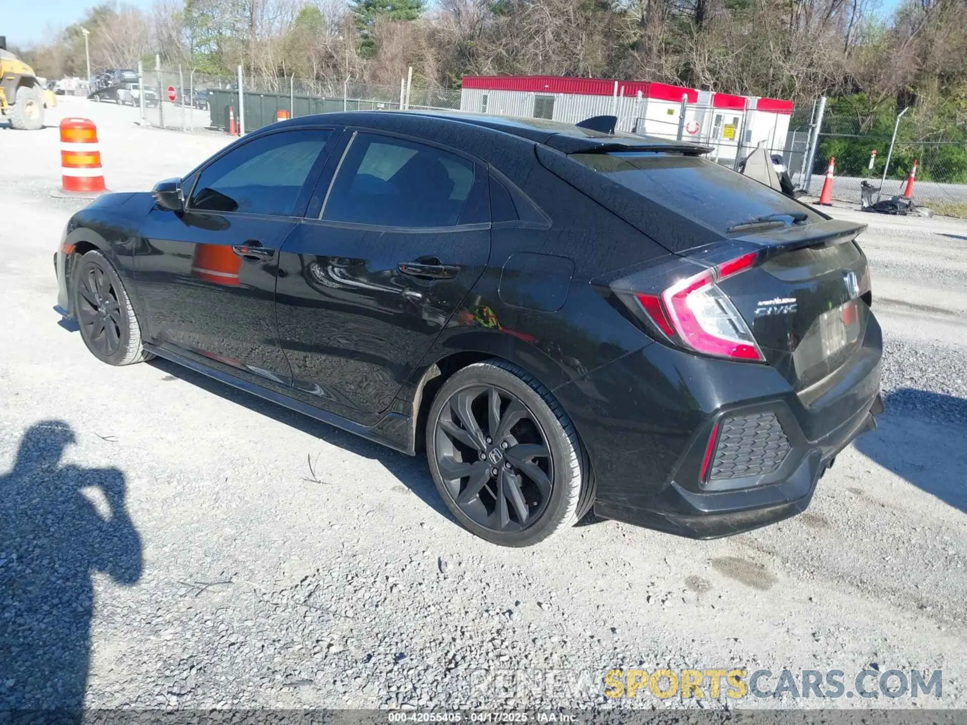 3 fotografías del automóvil dañado SHHFK7H49KU407936 HONDA CIVIC 2019