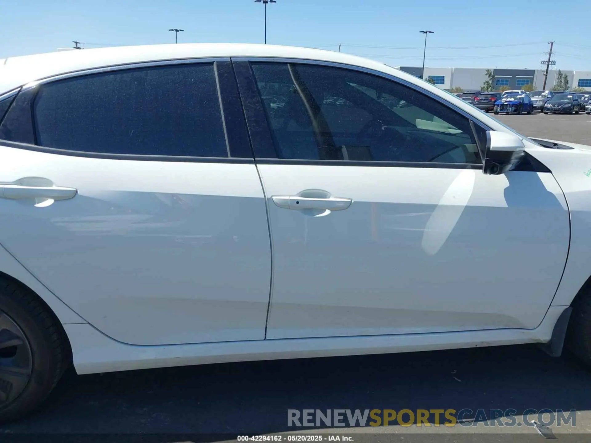 14 fotografías del automóvil dañado SHHFK7H61KU417152 HONDA CIVIC 2019