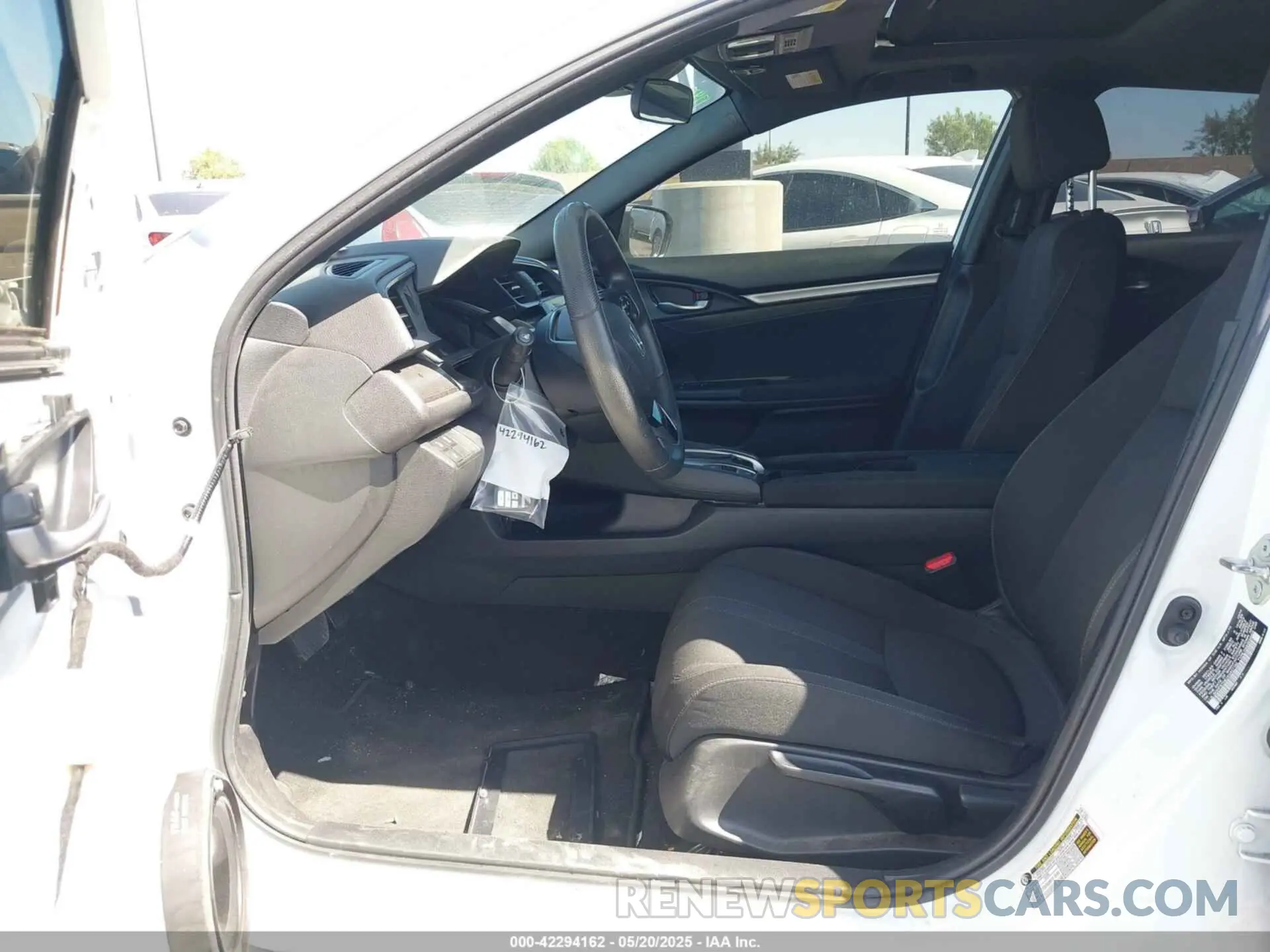 5 fotografías del automóvil dañado SHHFK7H61KU417152 HONDA CIVIC 2019