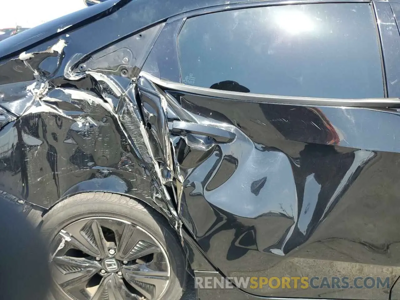 10 fotografías del automóvil dañado SHHFK7H62KU417693 HONDA CIVIC 2019