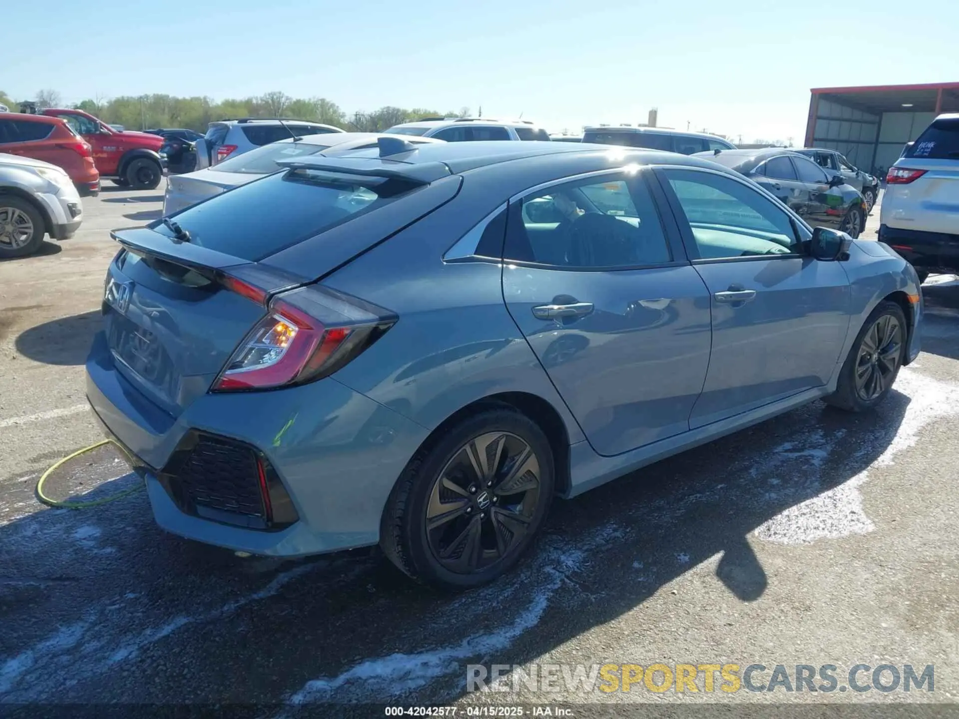 4 fotografías del automóvil dañado SHHFK7H63KU423647 HONDA CIVIC 2019