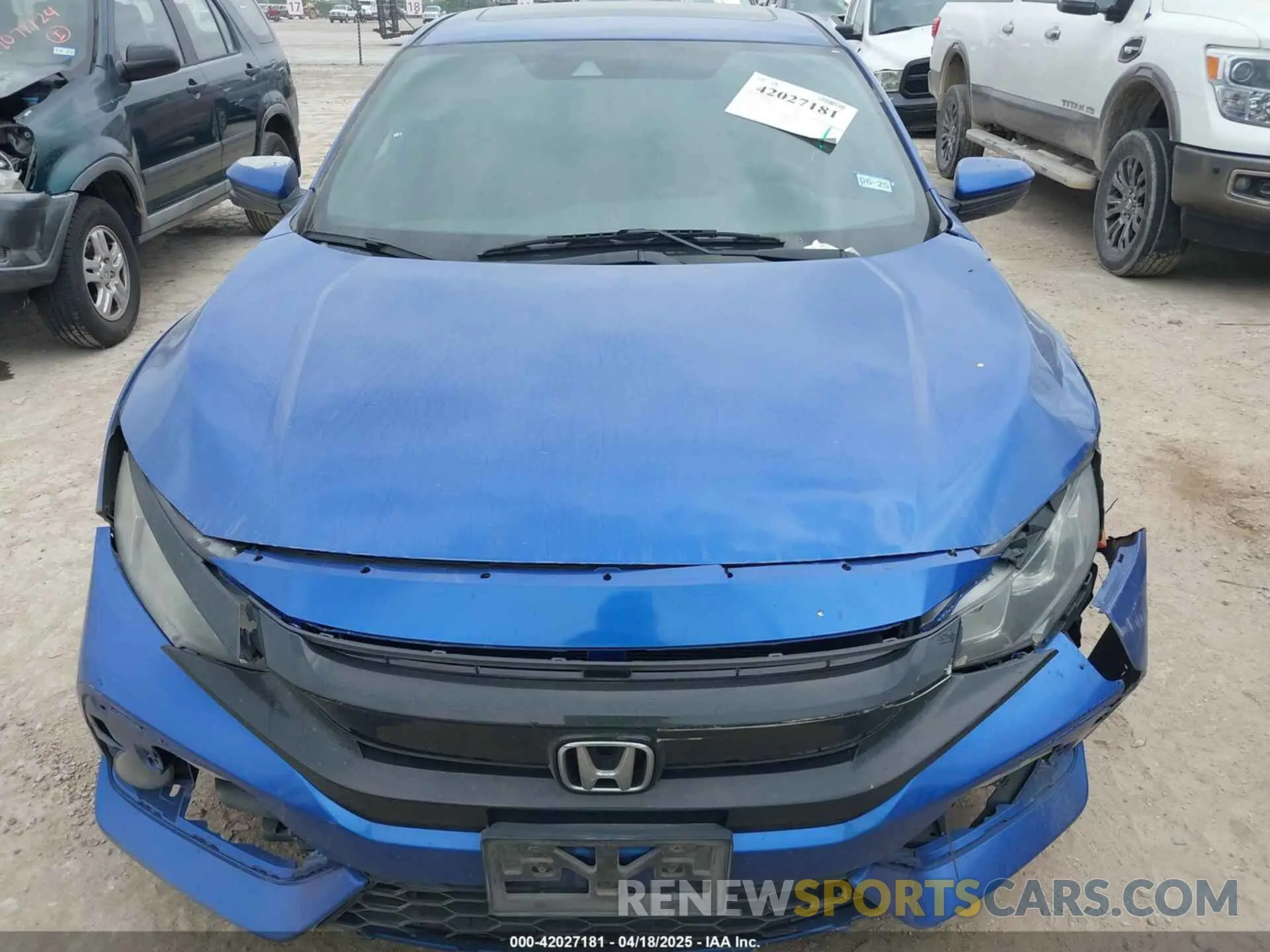 12 fotografías del automóvil dañado SHHFK7H65KU409572 HONDA CIVIC 2019