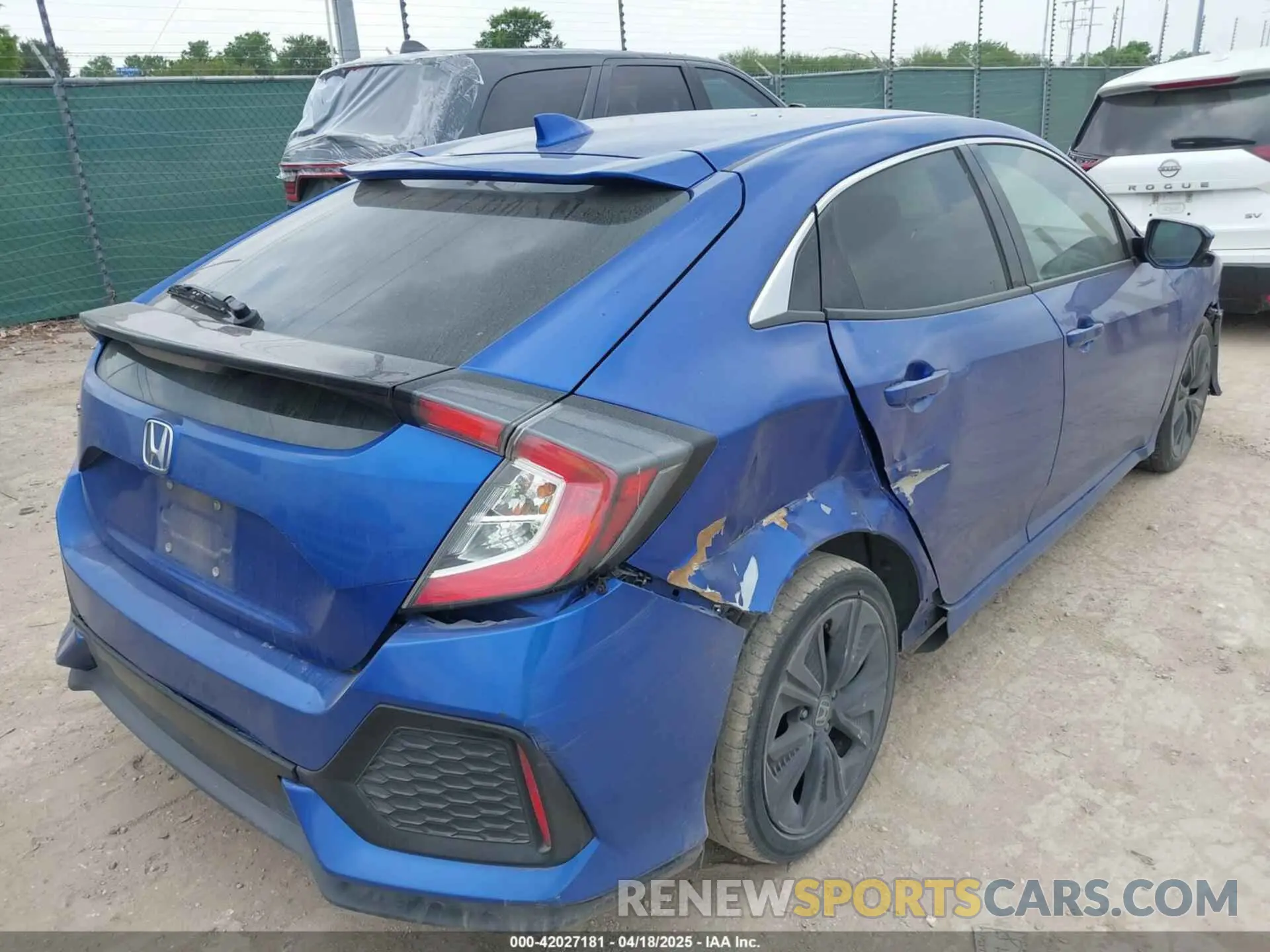 4 fotografías del automóvil dañado SHHFK7H65KU409572 HONDA CIVIC 2019