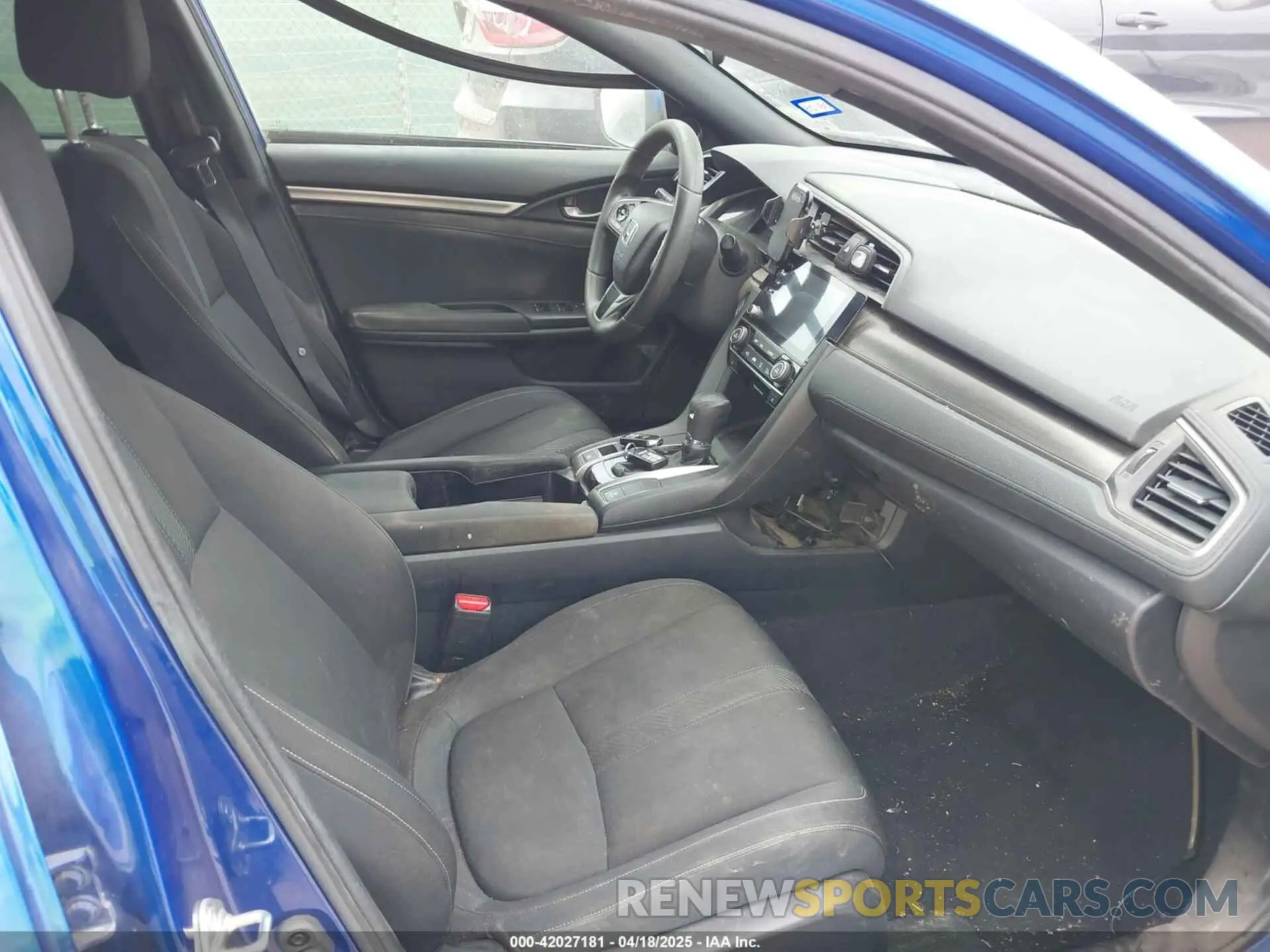 5 fotografías del automóvil dañado SHHFK7H65KU409572 HONDA CIVIC 2019