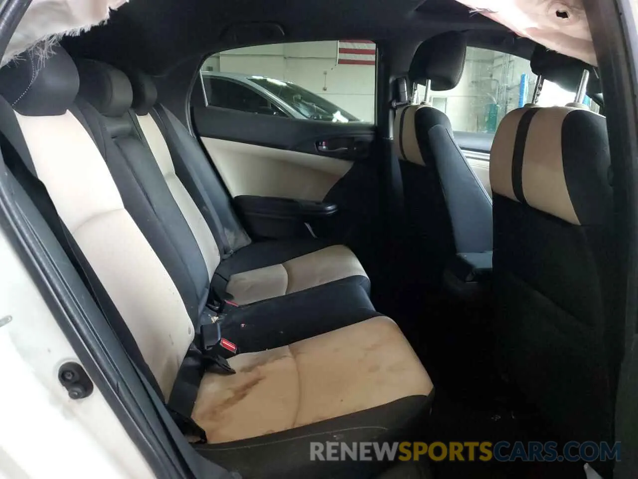 11 fotografías del automóvil dañado SHHFK7H66KU224107 HONDA CIVIC 2019