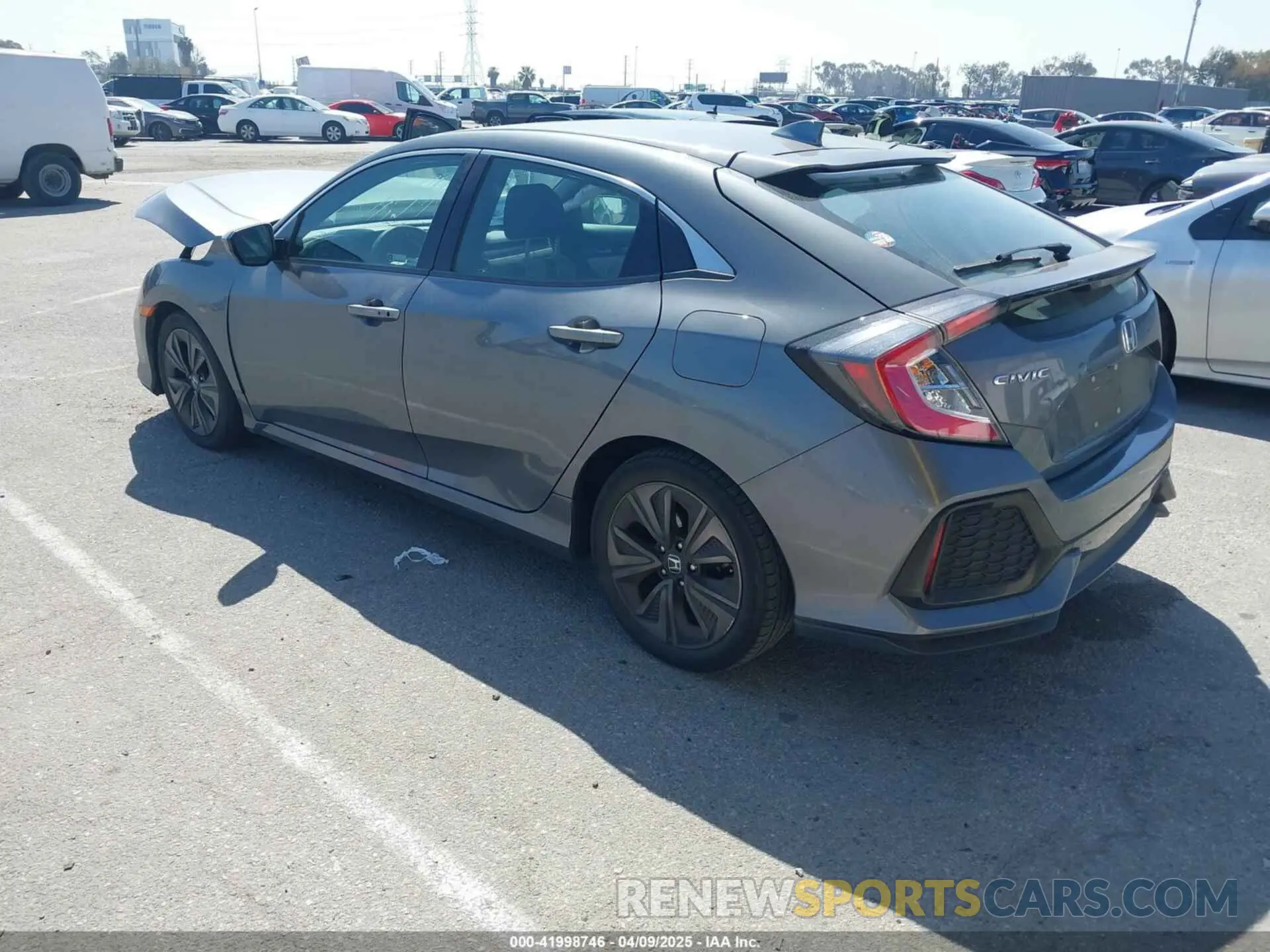 3 fotografías del automóvil dañado SHHFK7H67KU402316 HONDA CIVIC 2019